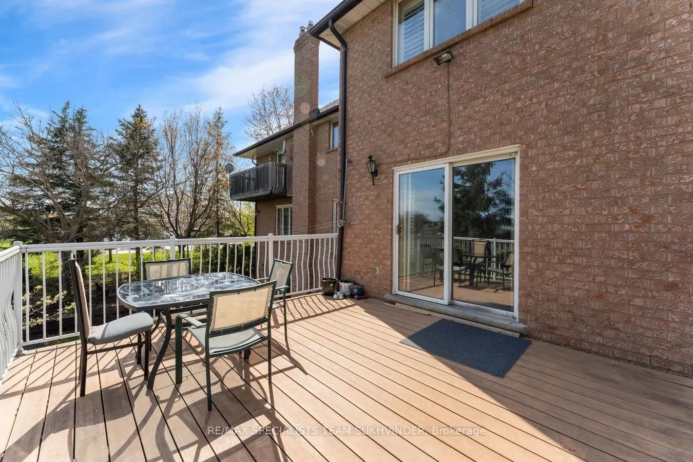 22 Bowman Avenue