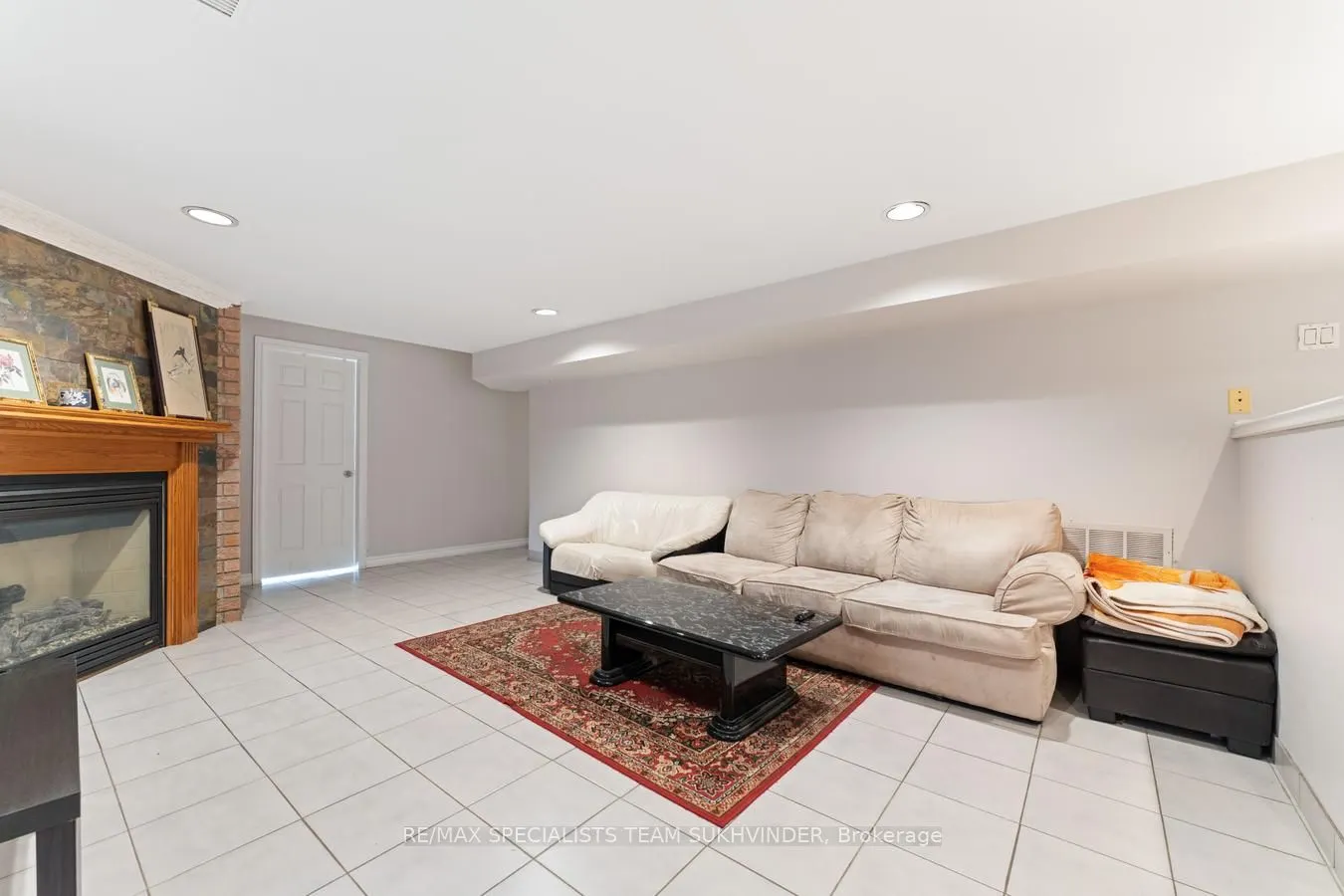22 Bowman Avenue