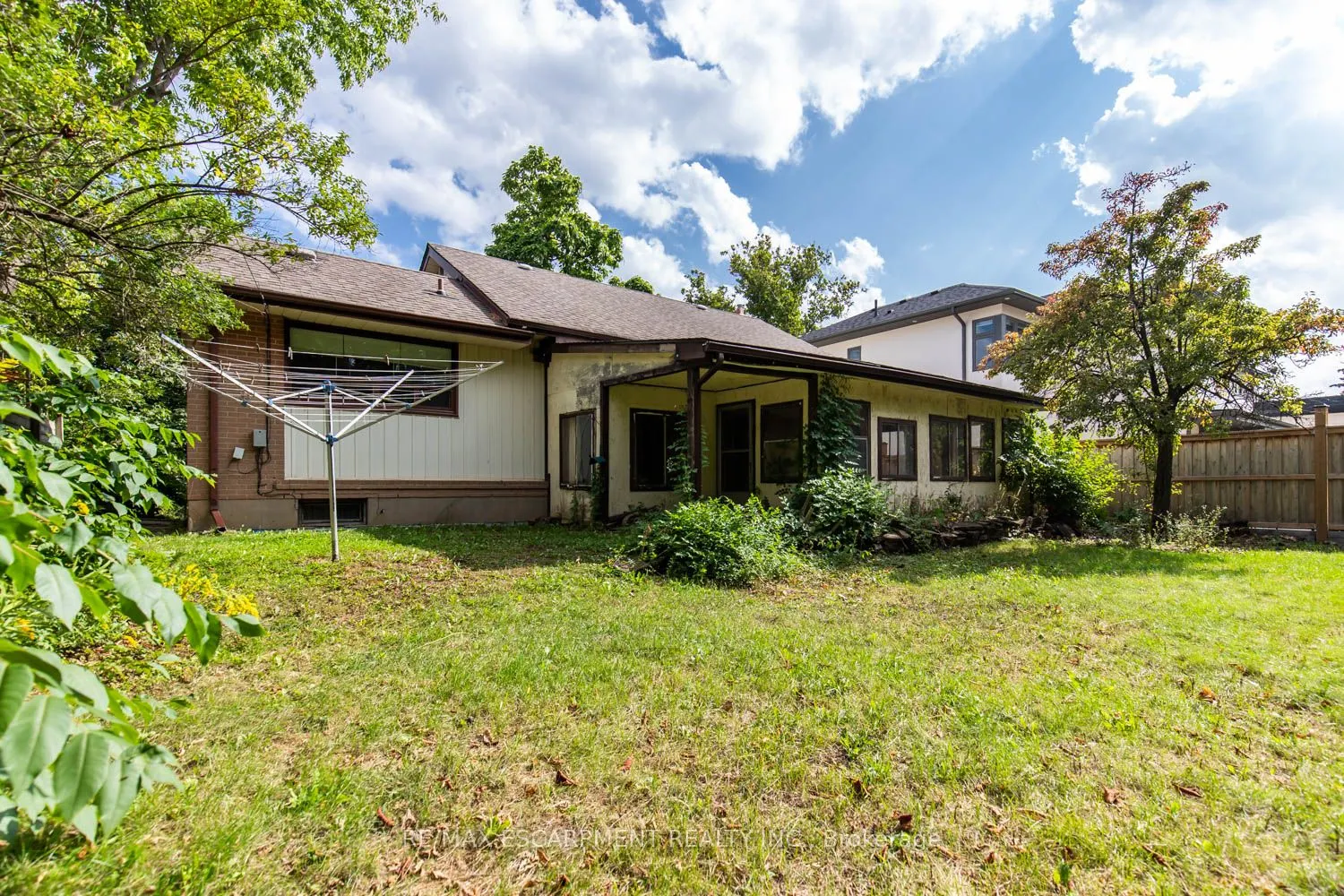149 Mansfield Drive