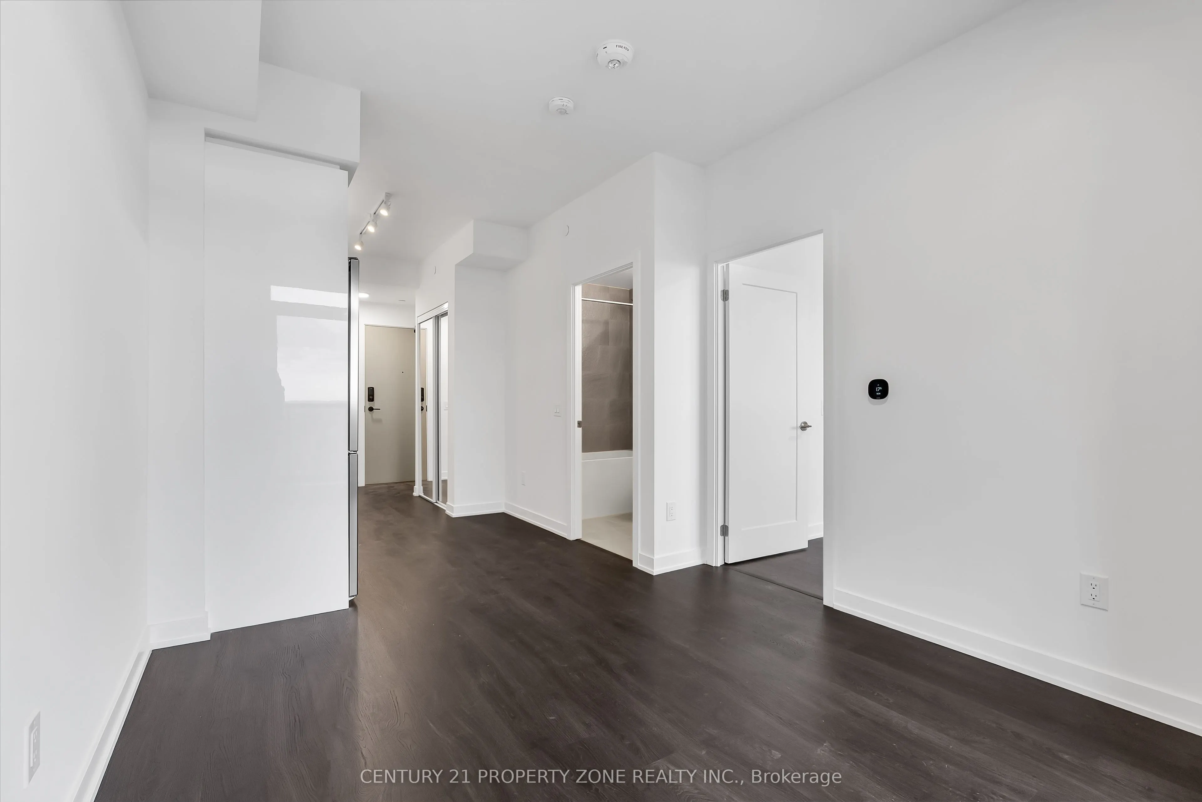 5105 Hurontario Street, #2709