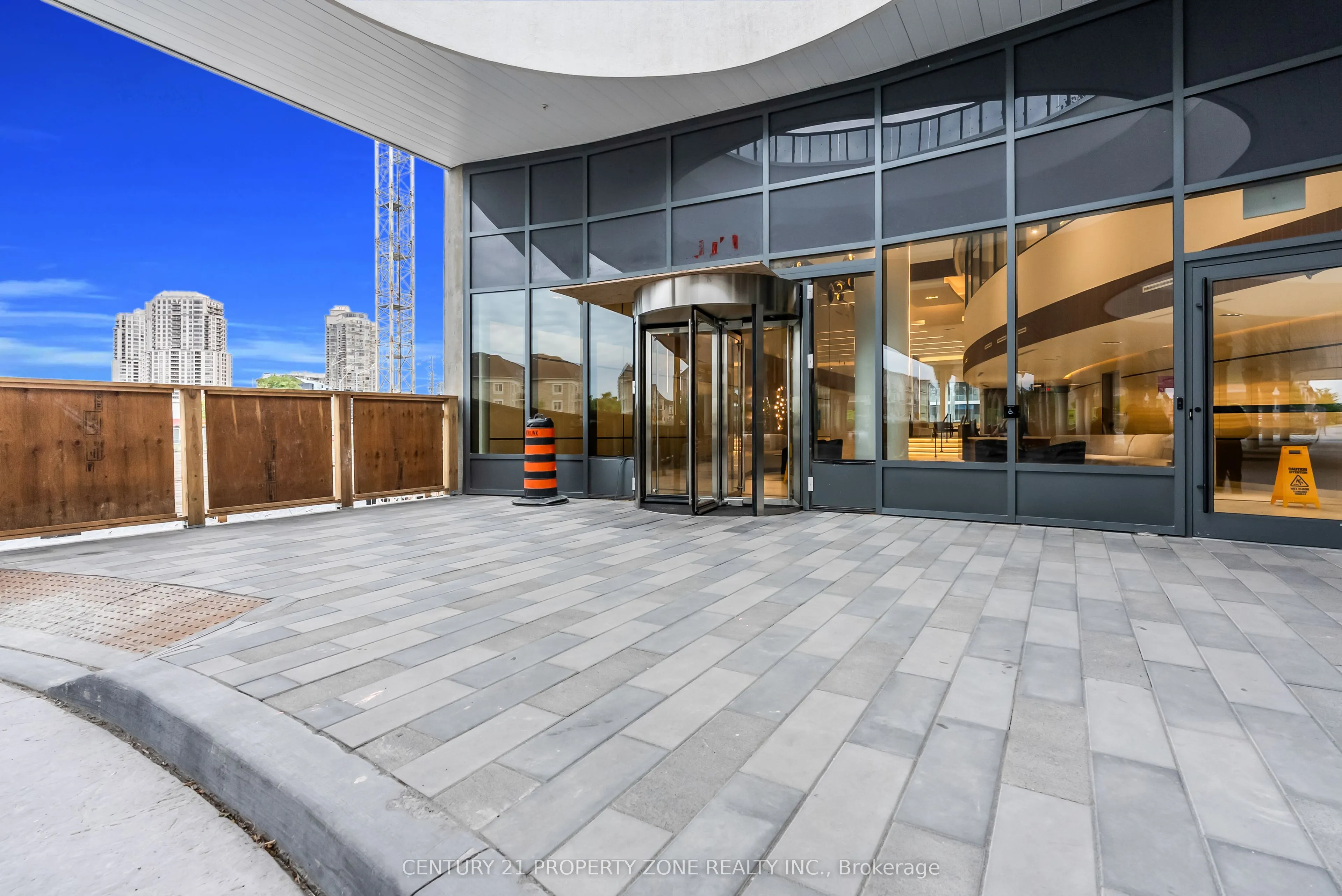 5105 Hurontario Street, #2709
