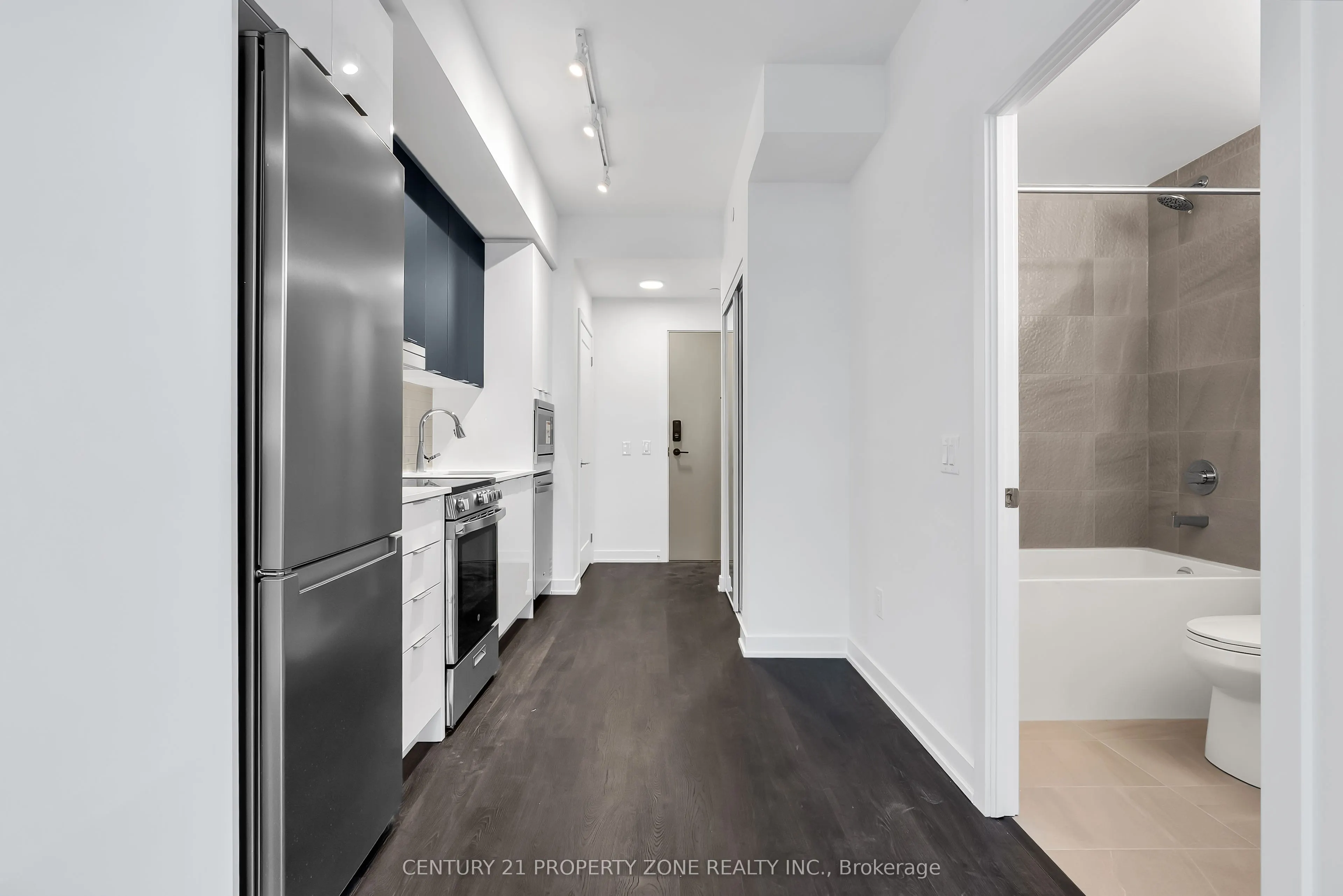 5105 Hurontario Street, #2709