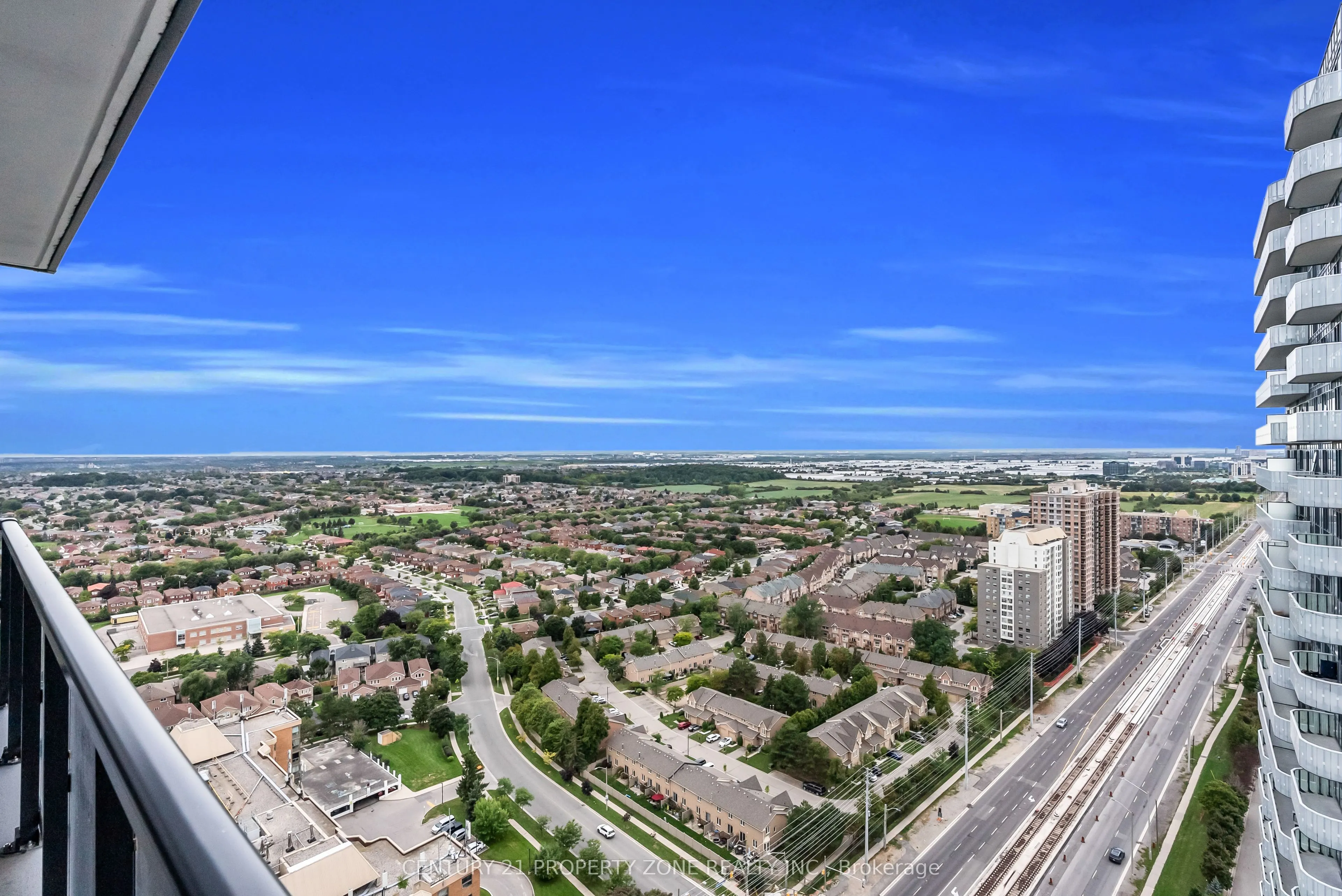 5105 Hurontario Street, #2709