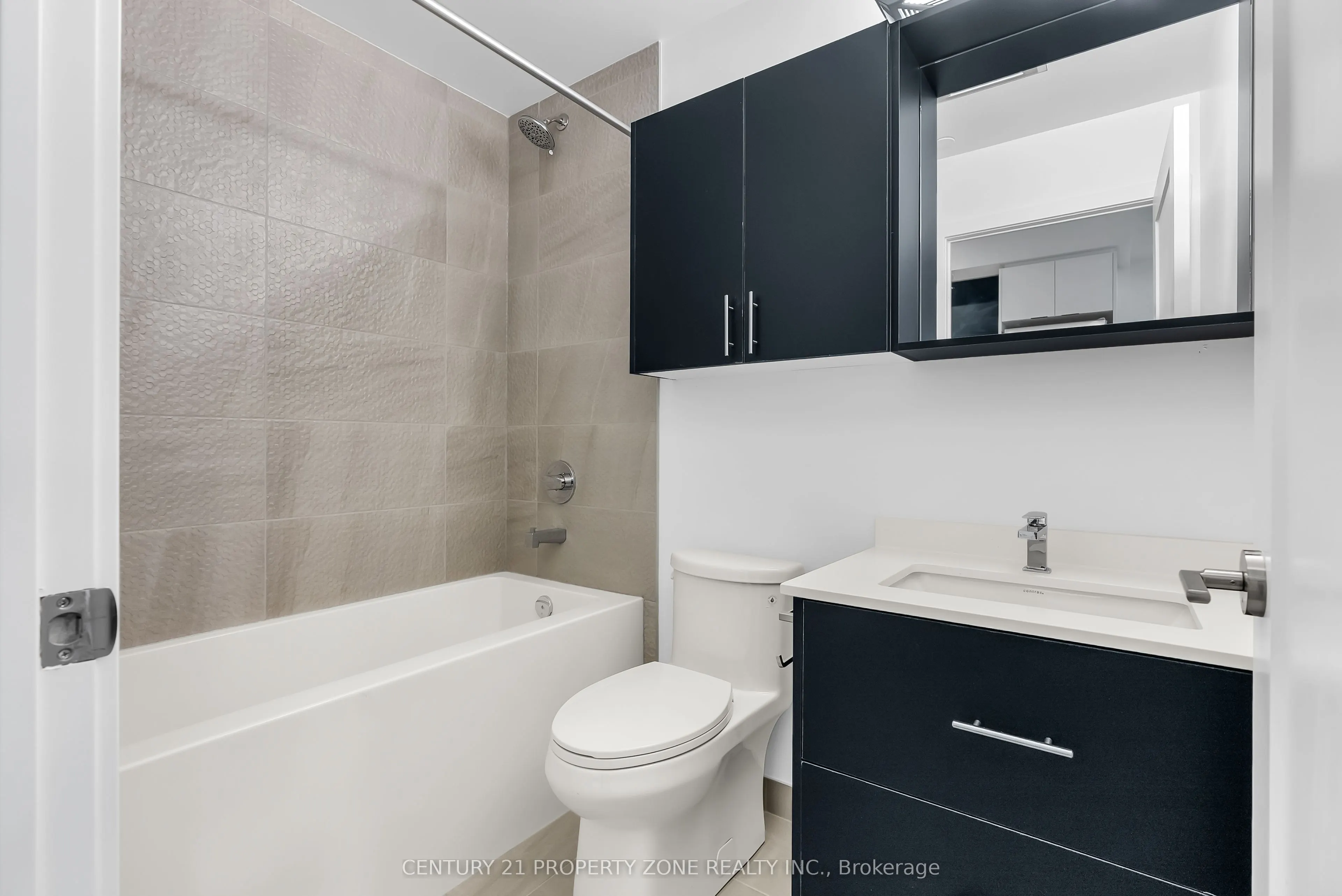 5105 Hurontario Street, #2709