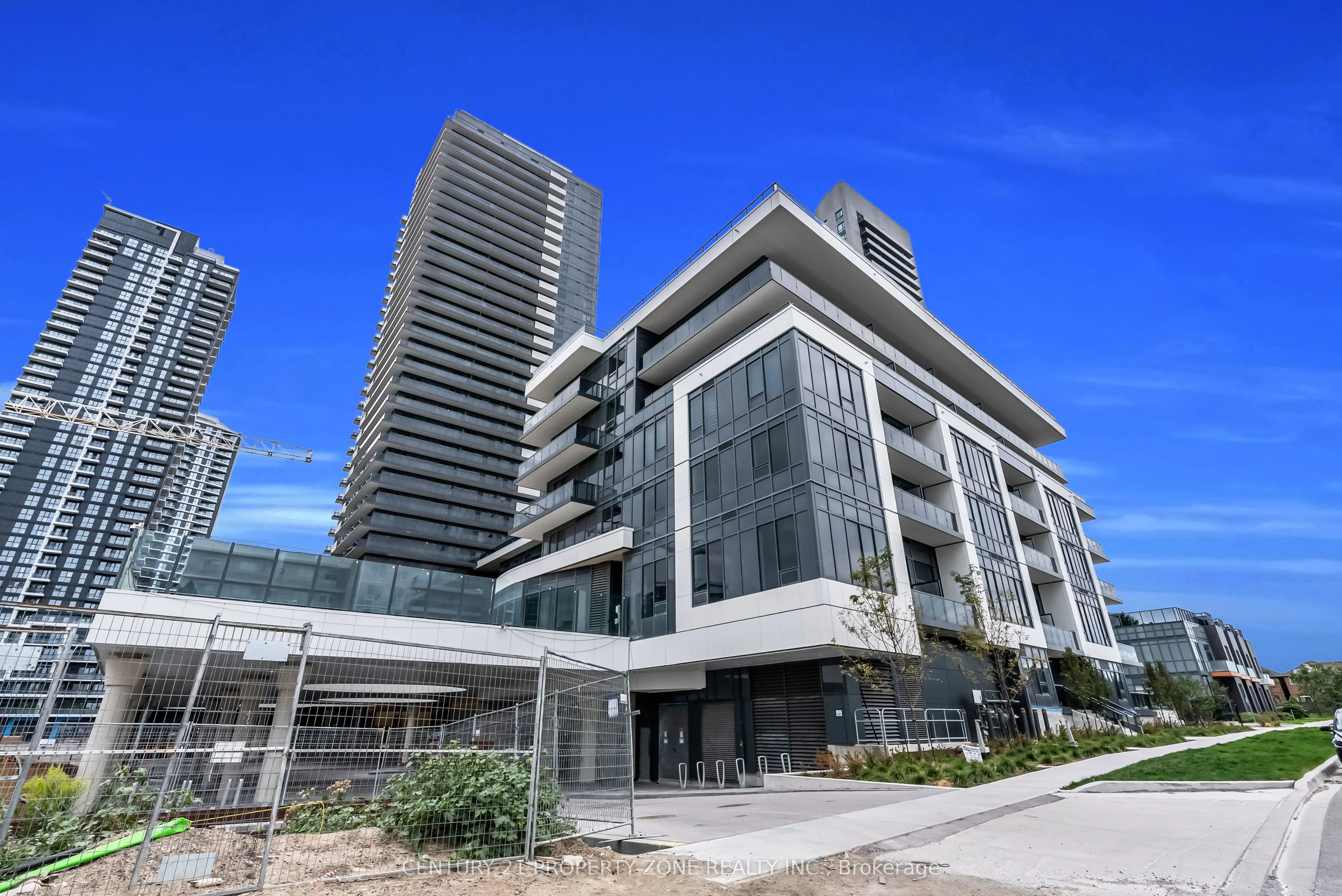 5105 Hurontario Street, #2709