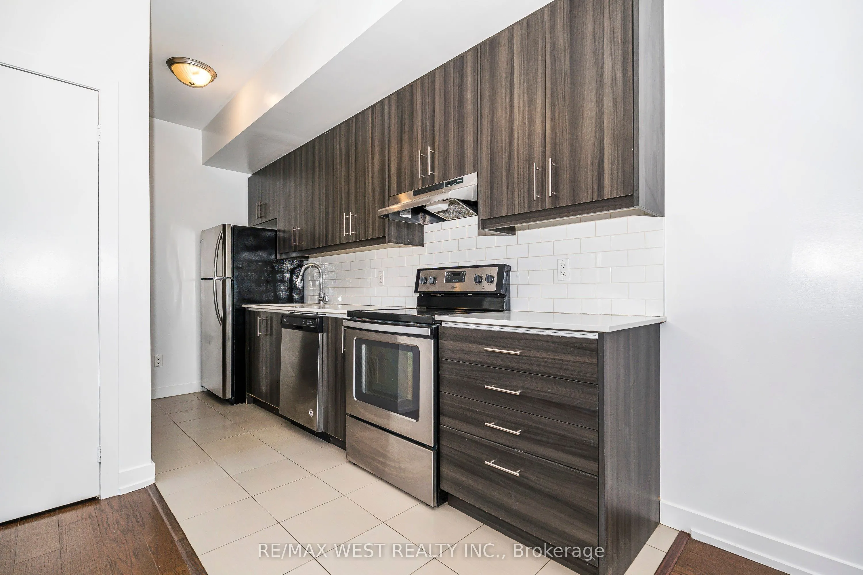 2061 Weston Road, #32