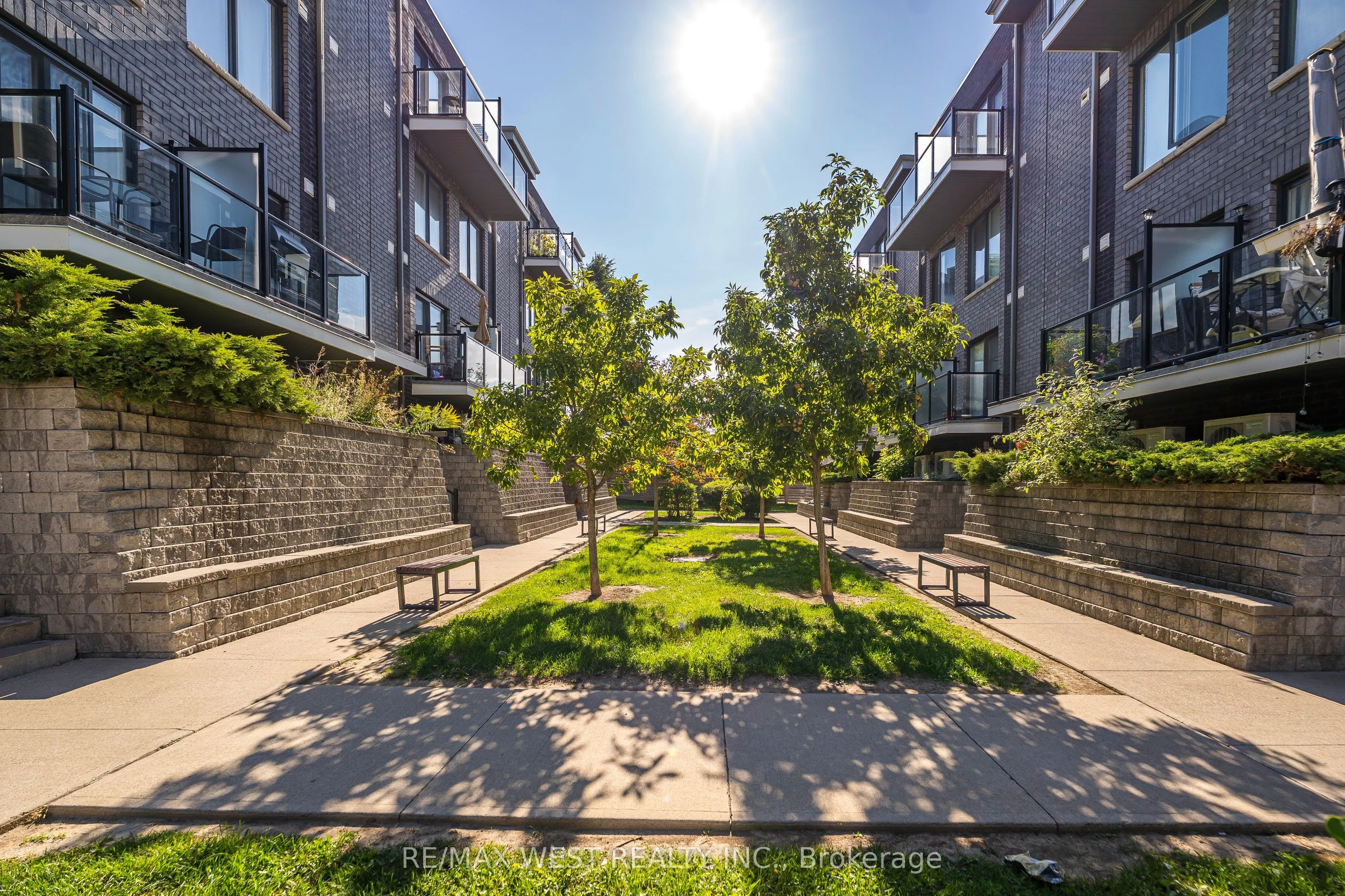 2061 Weston Road, #32