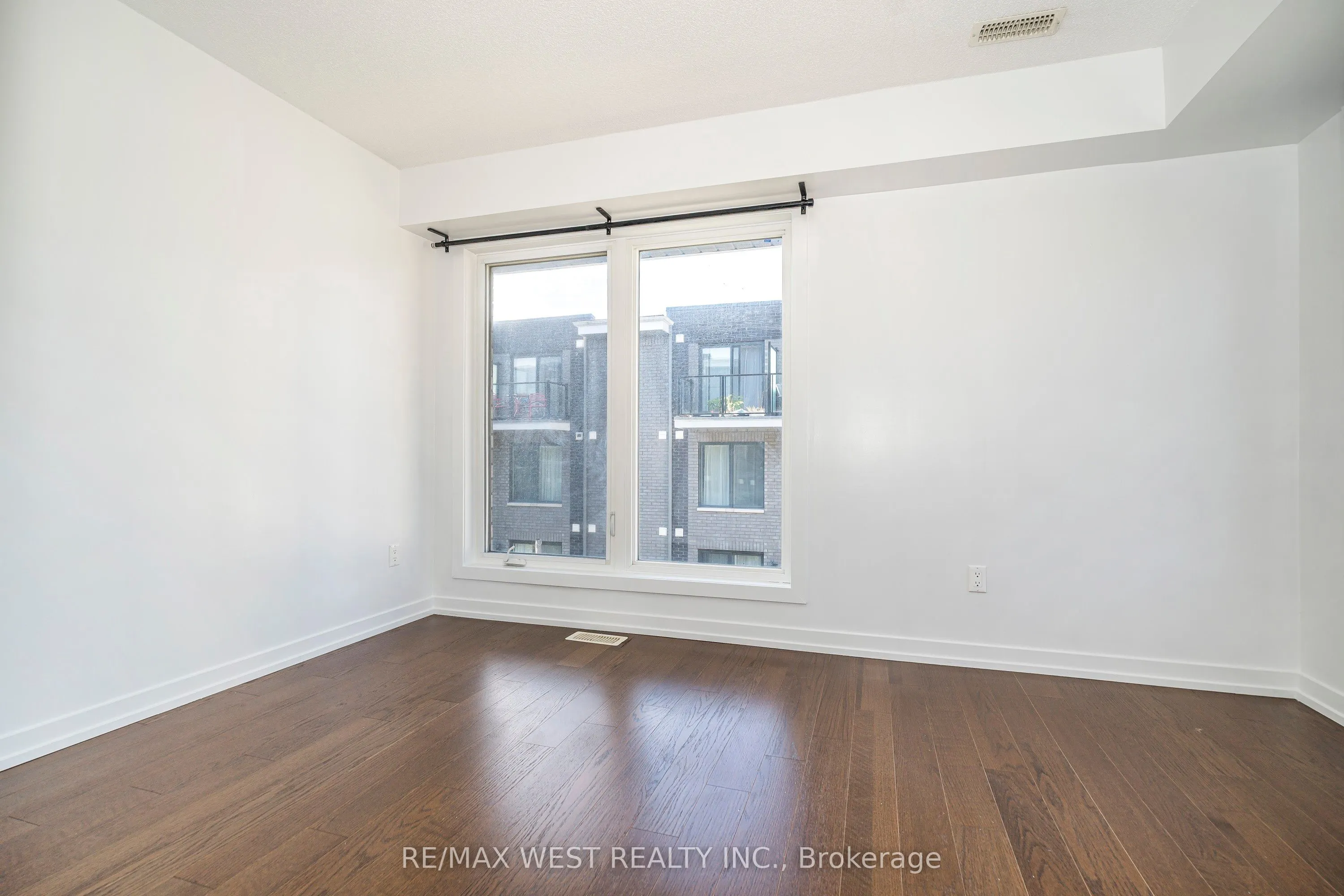 2061 Weston Road, #32