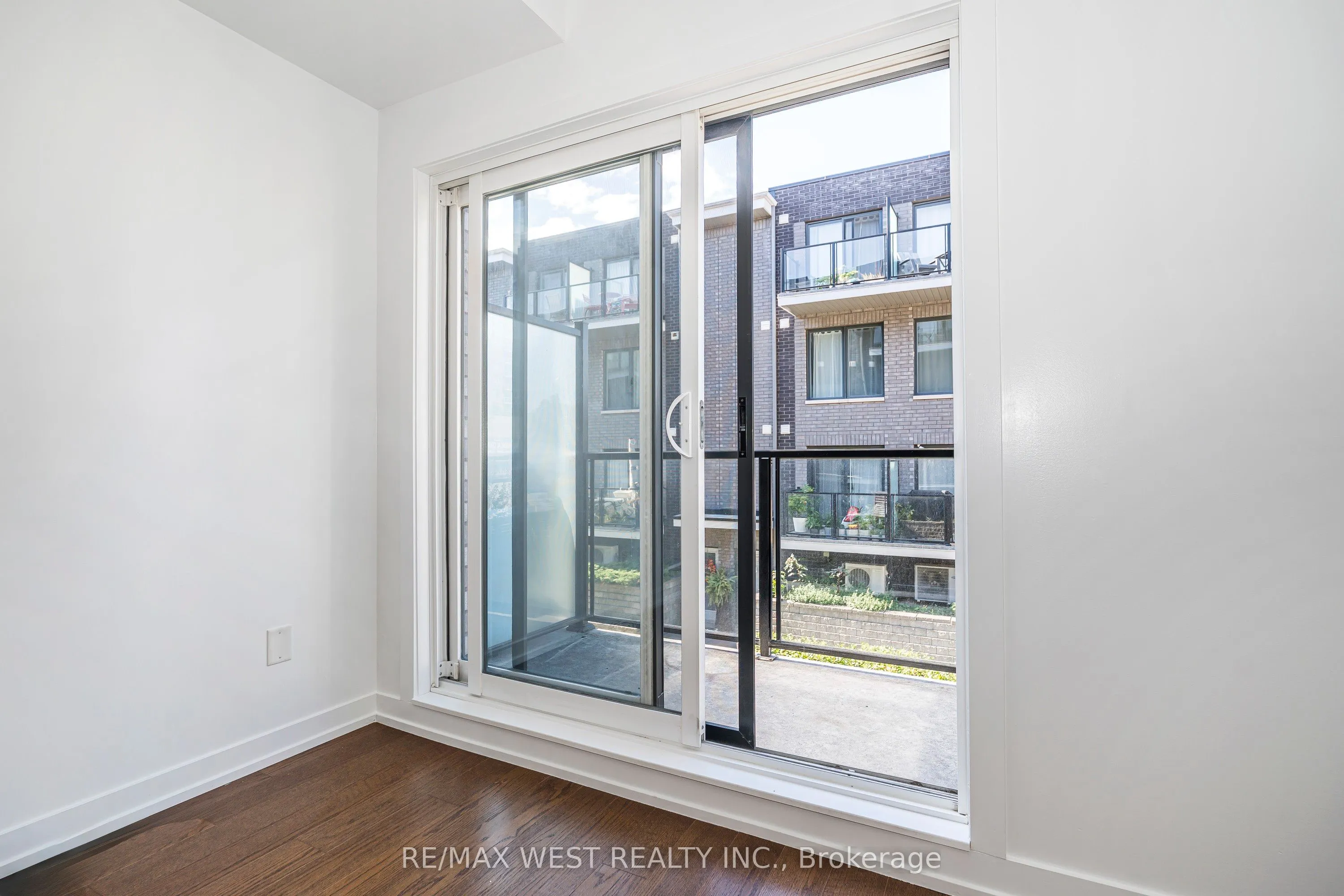 2061 Weston Road, #32