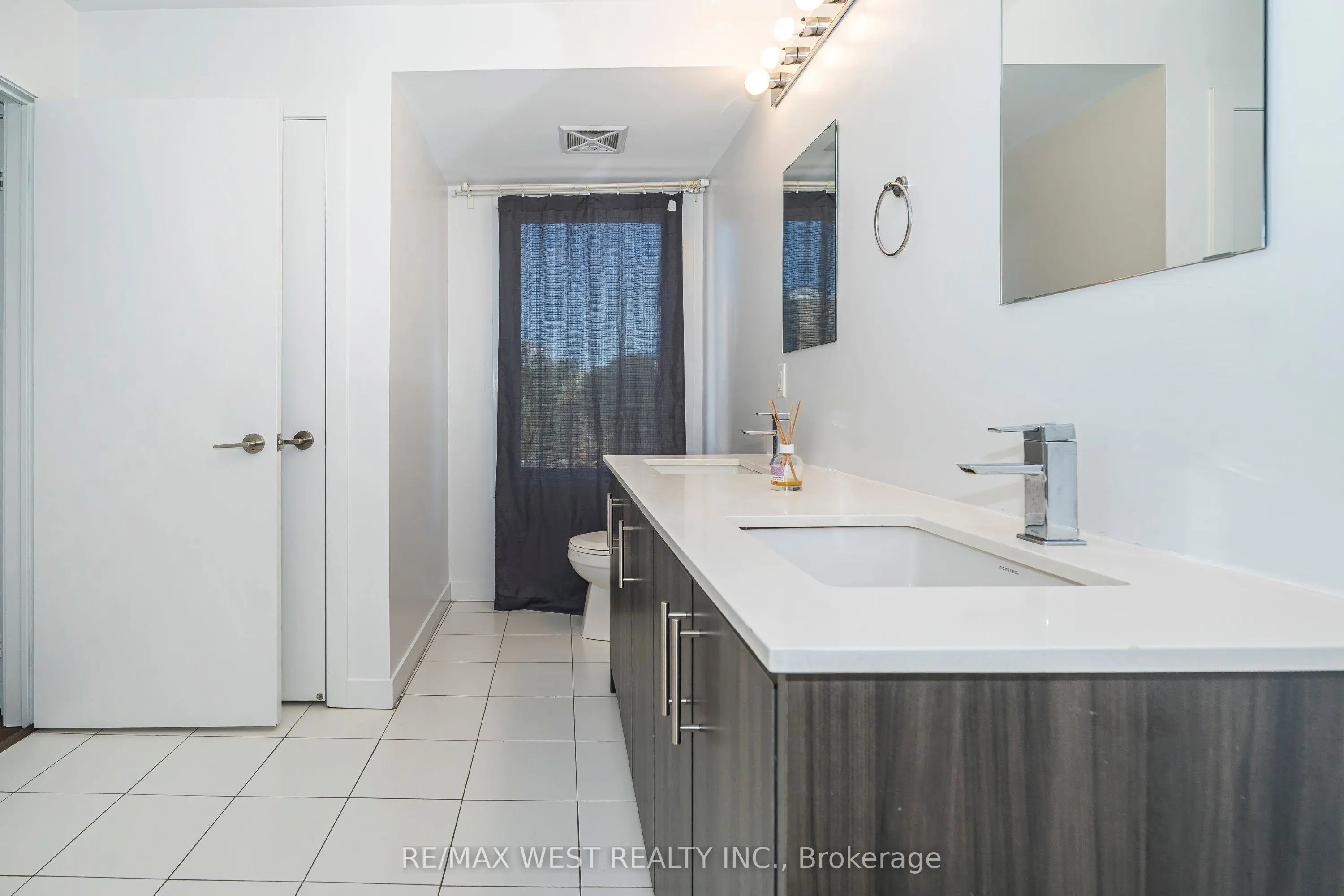 2061 Weston Road, #32