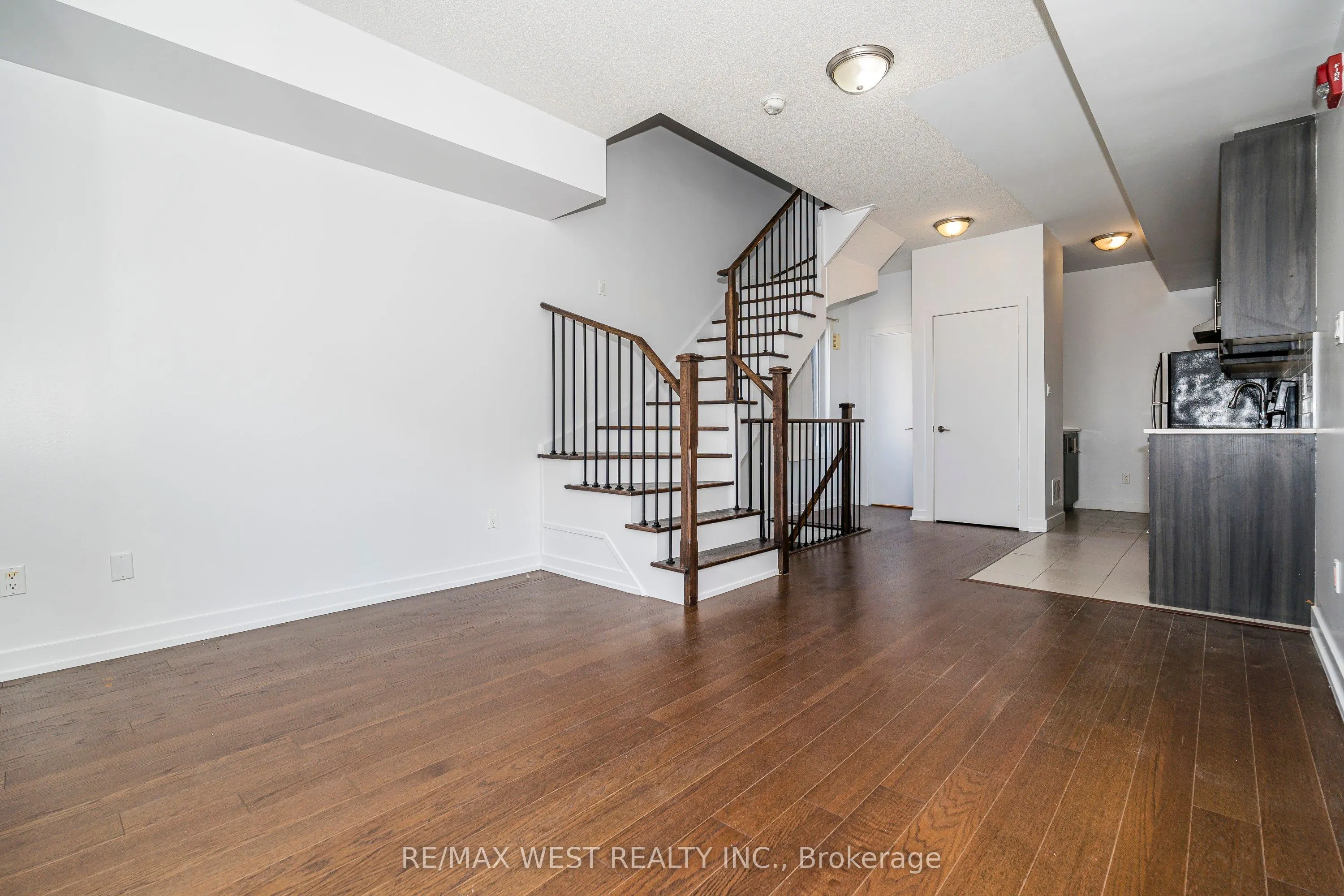 2061 Weston Road, #32