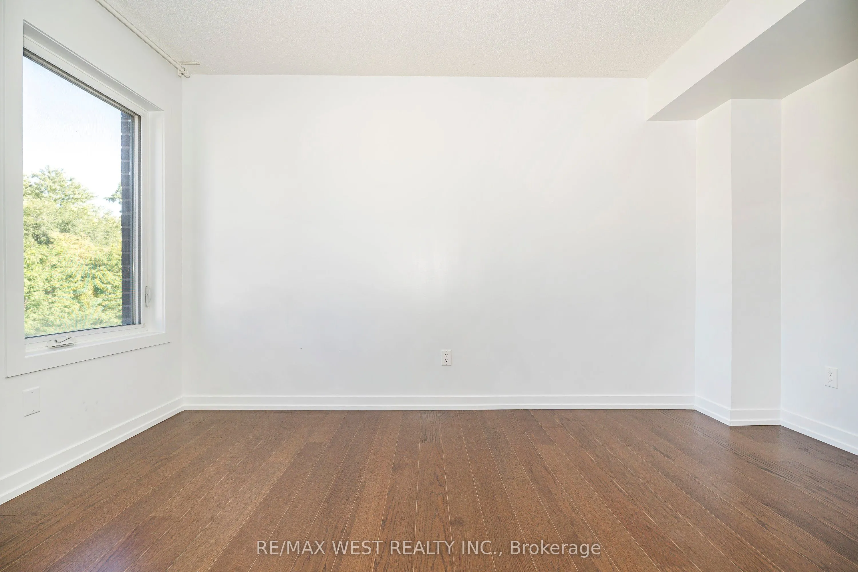 2061 Weston Road, #32