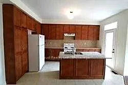 3425 stoney Crescent