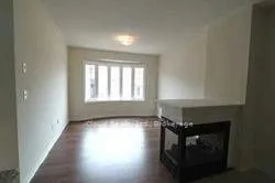 3425 stoney Crescent