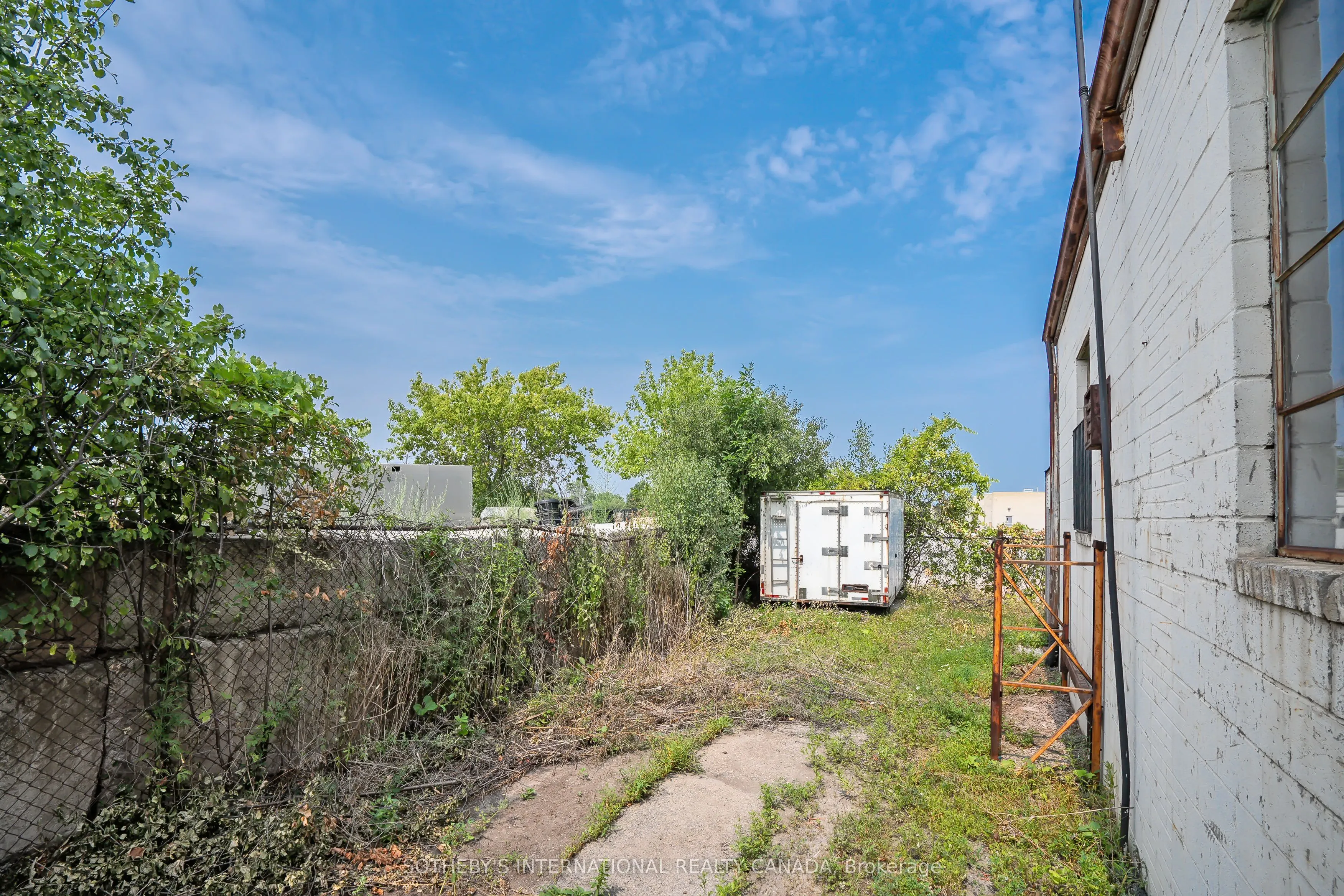 1505 Speers Road, #3