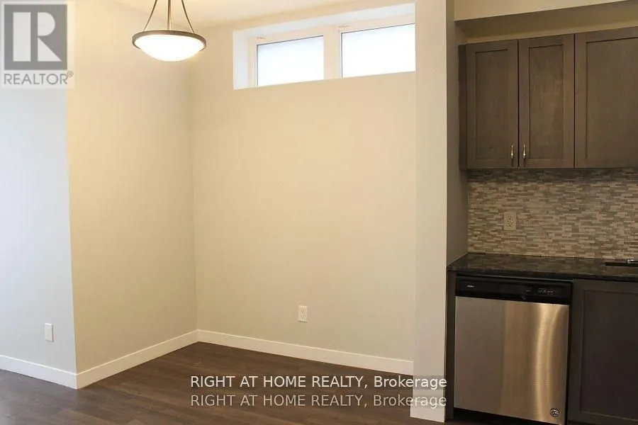 6 Bicknell Avenue, #17