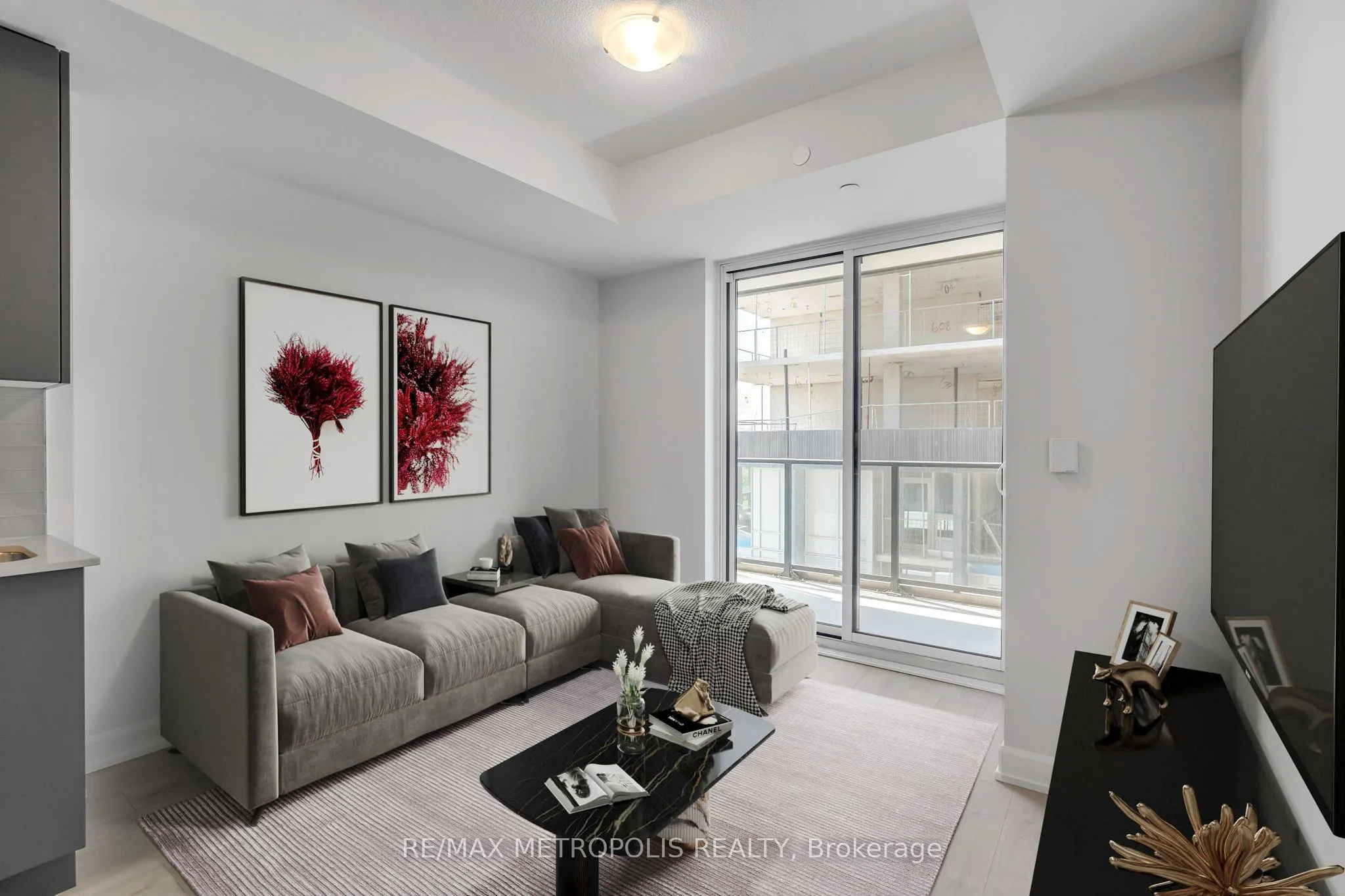 3220 William Coltson Avenue, #515