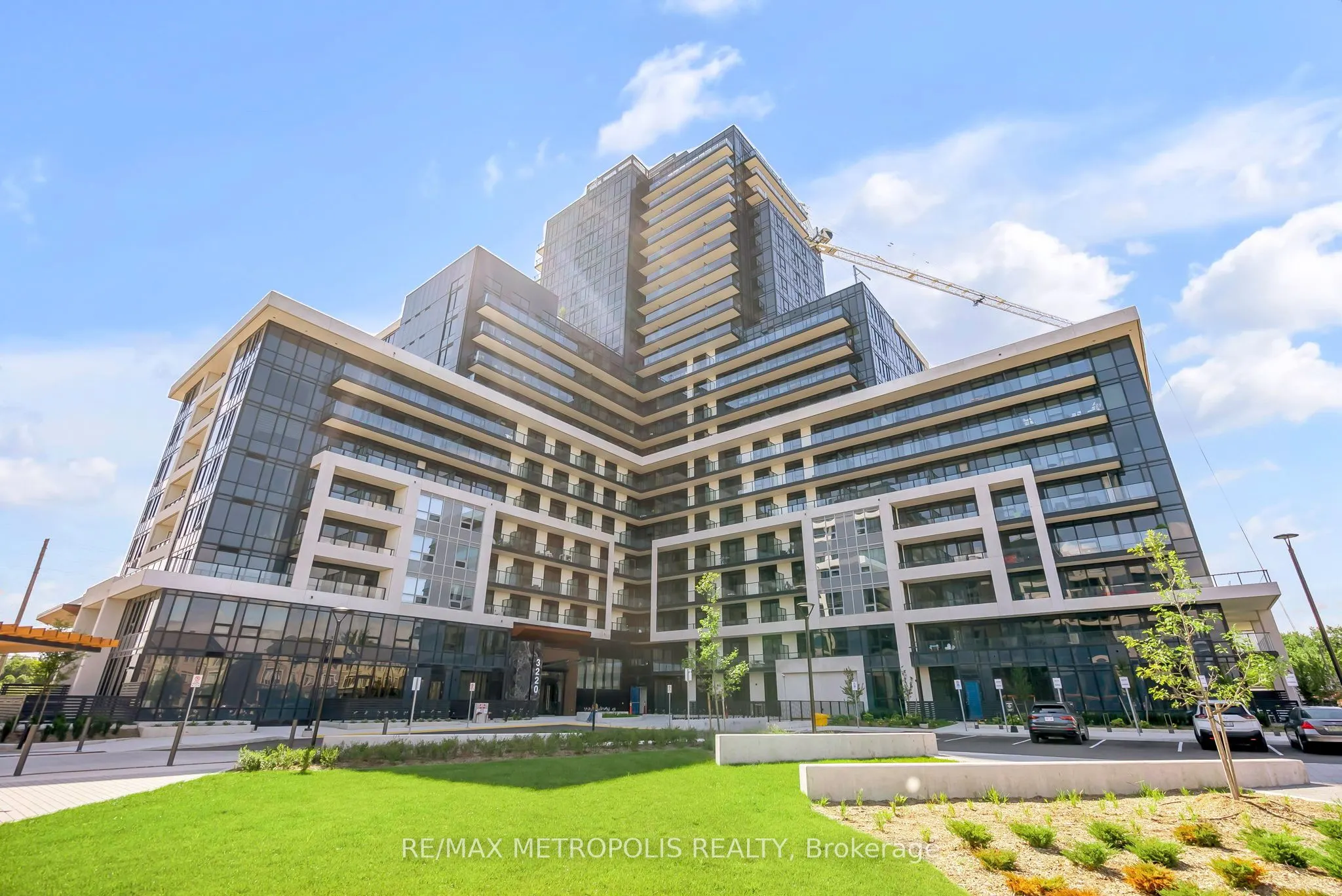 3220 William Coltson Avenue, #515