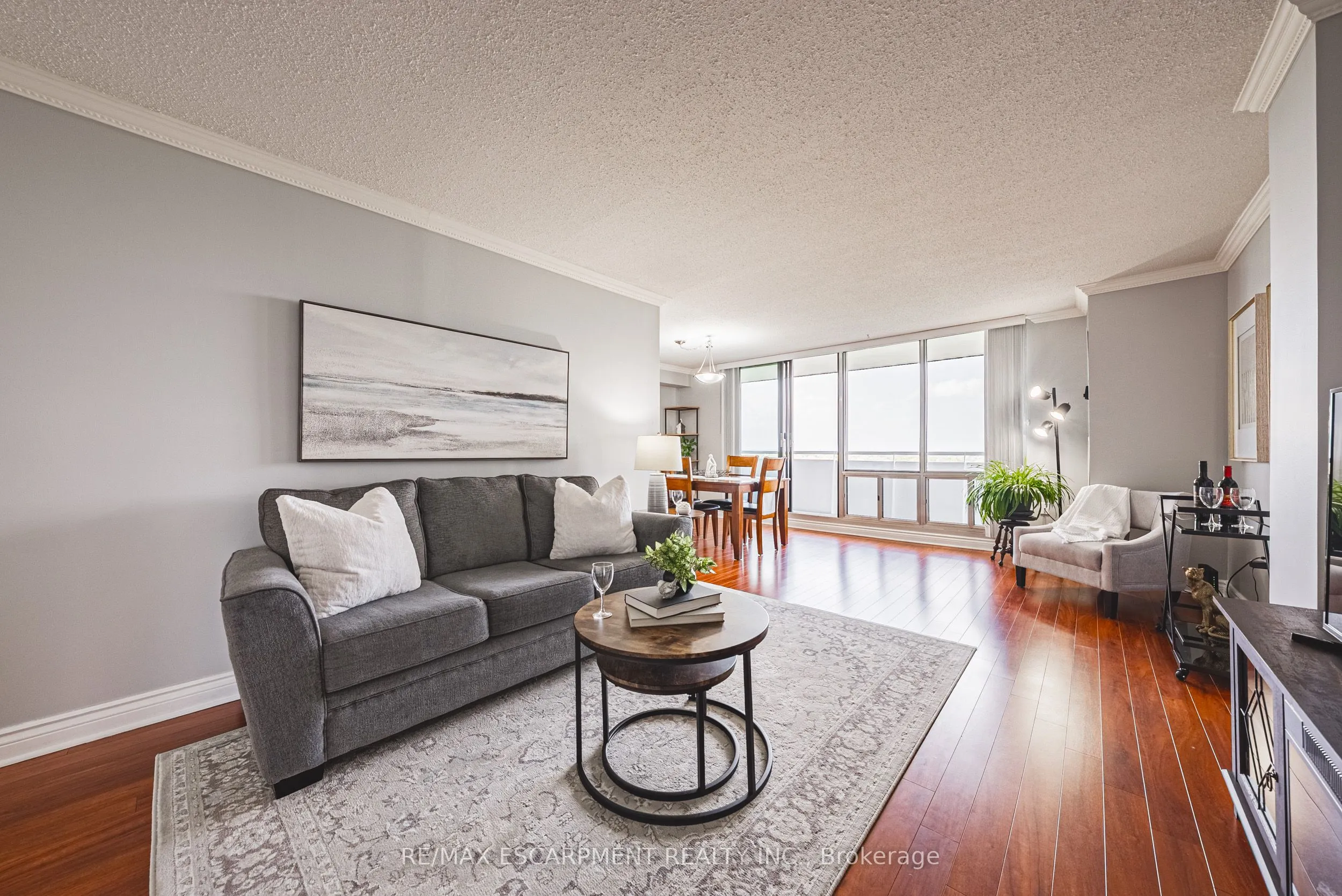 2055 UPPER MIDDLE Road, #1403