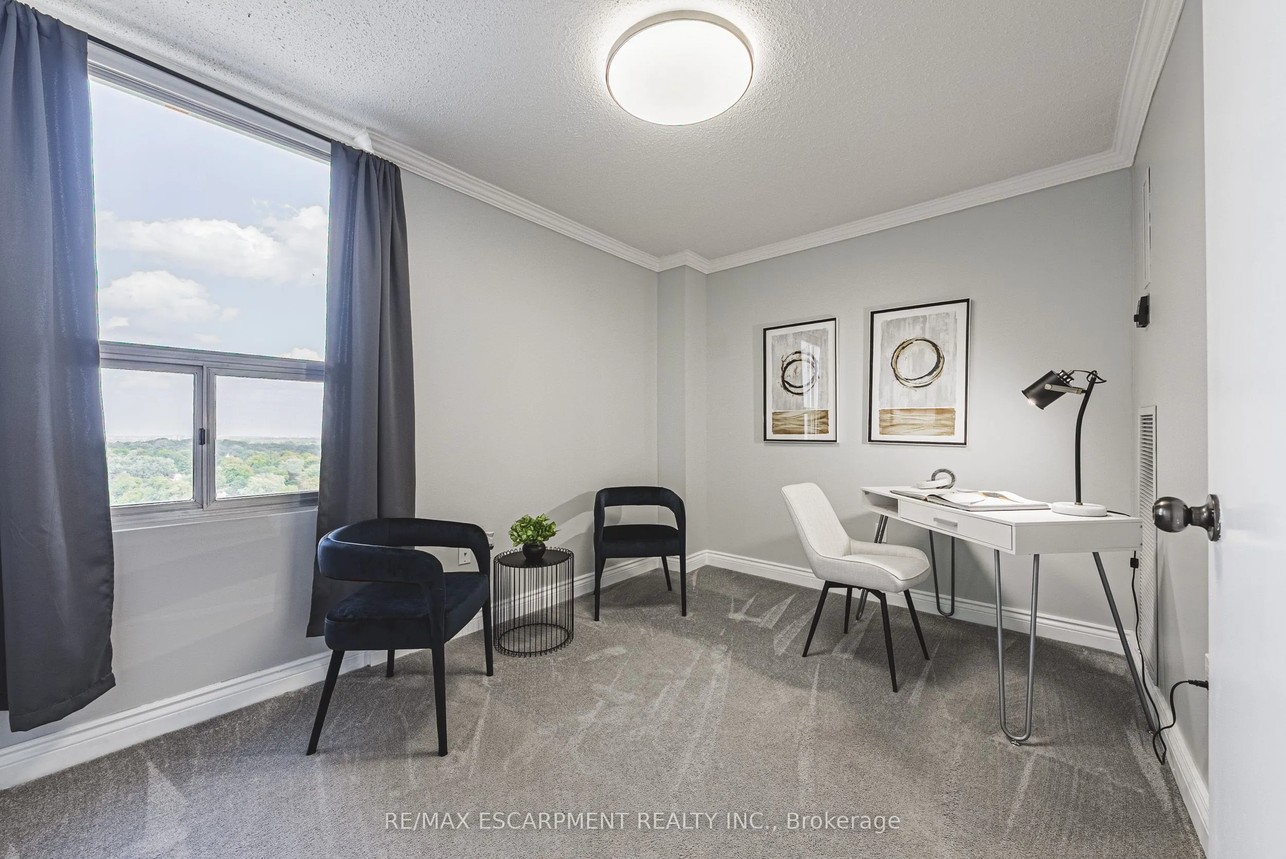 2055 UPPER MIDDLE Road, #1403