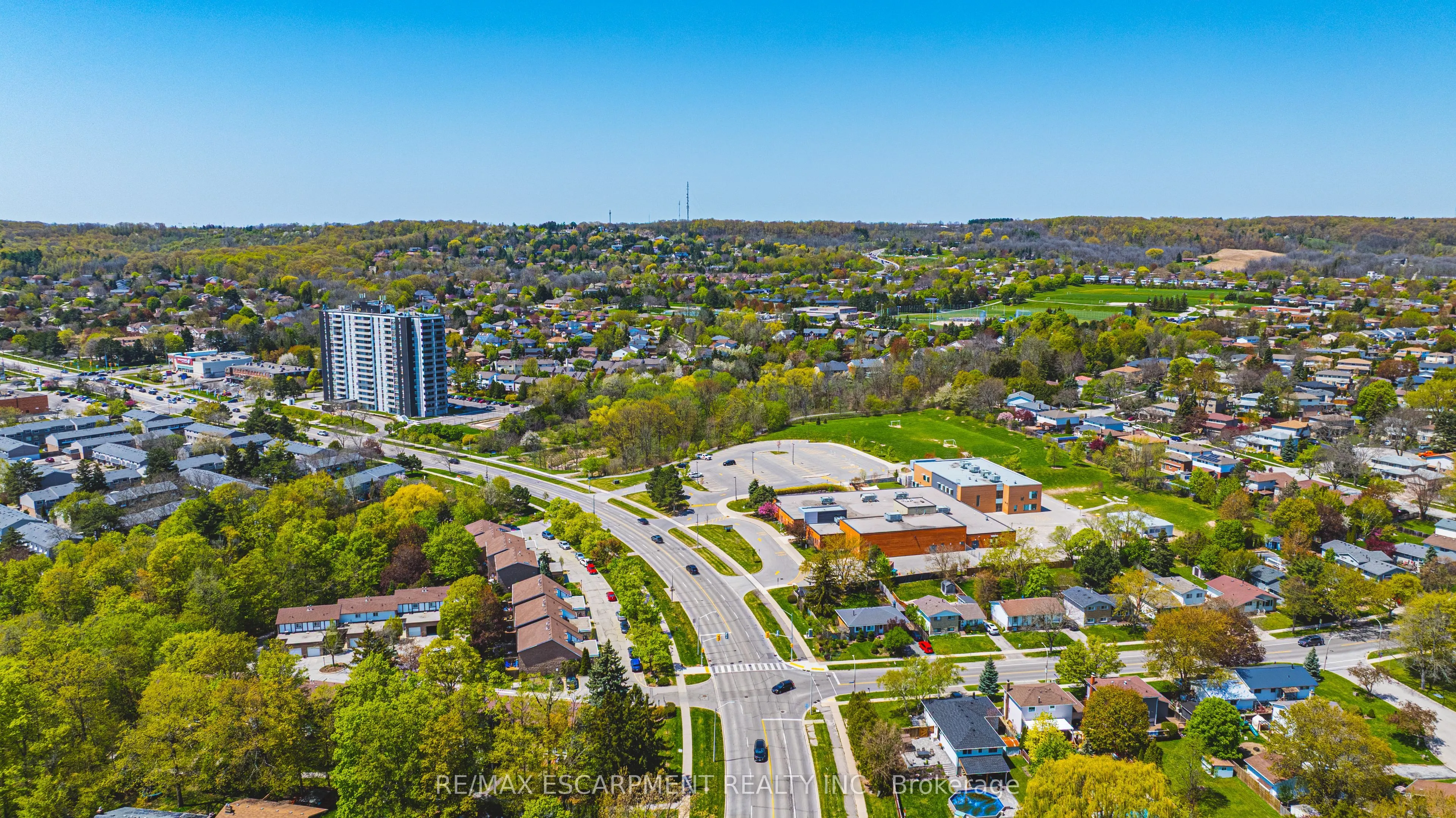 2055 UPPER MIDDLE Road, #1403