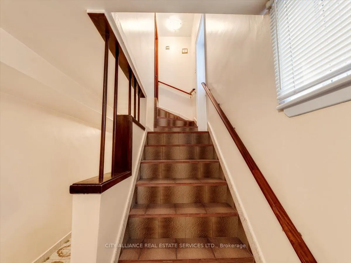 122 Brookhaven Drive