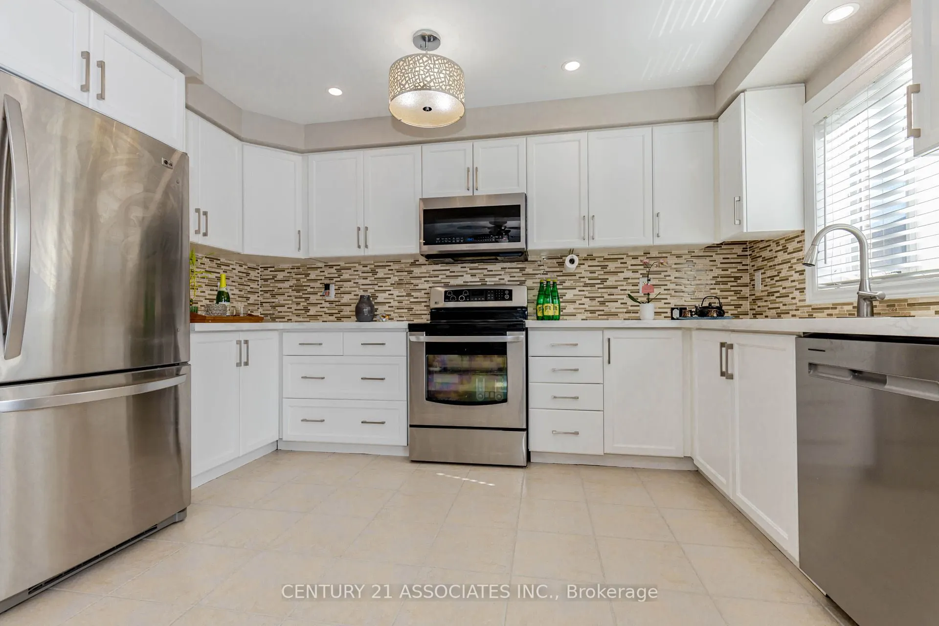 4622 Keystone Crescent