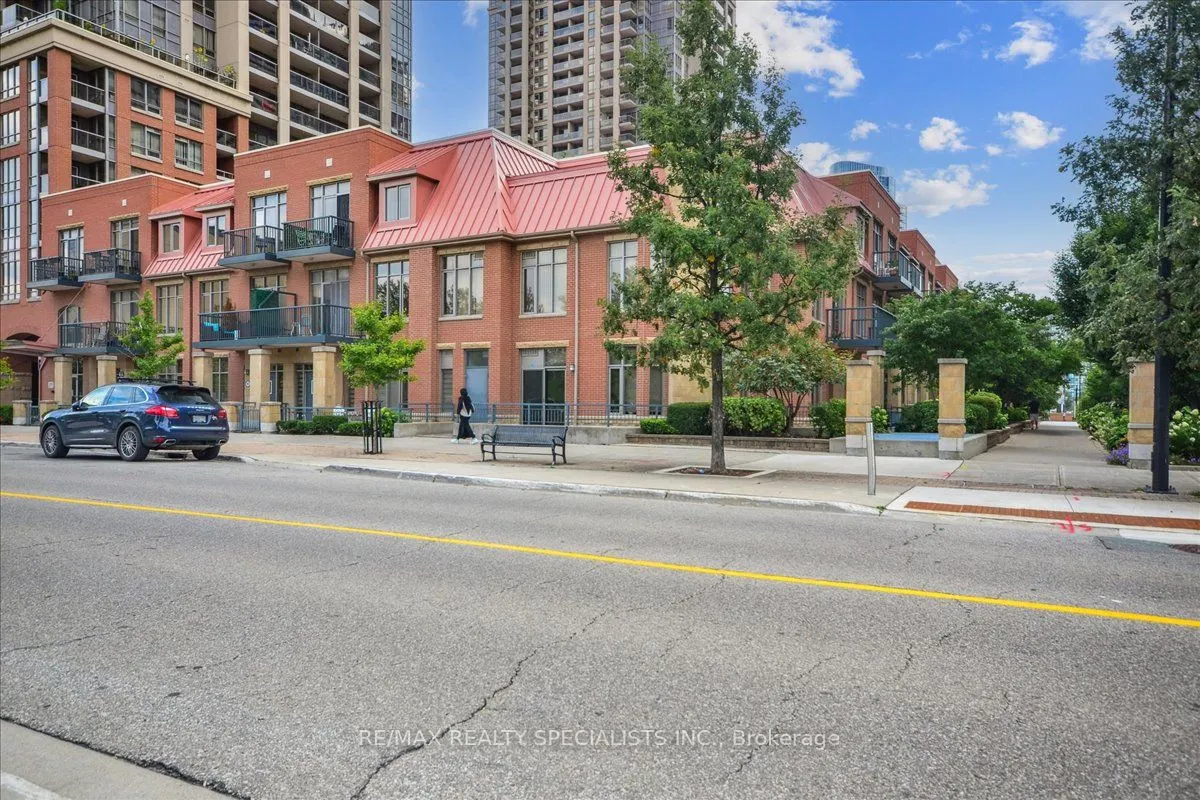 330 Princess Royal Drive, #319