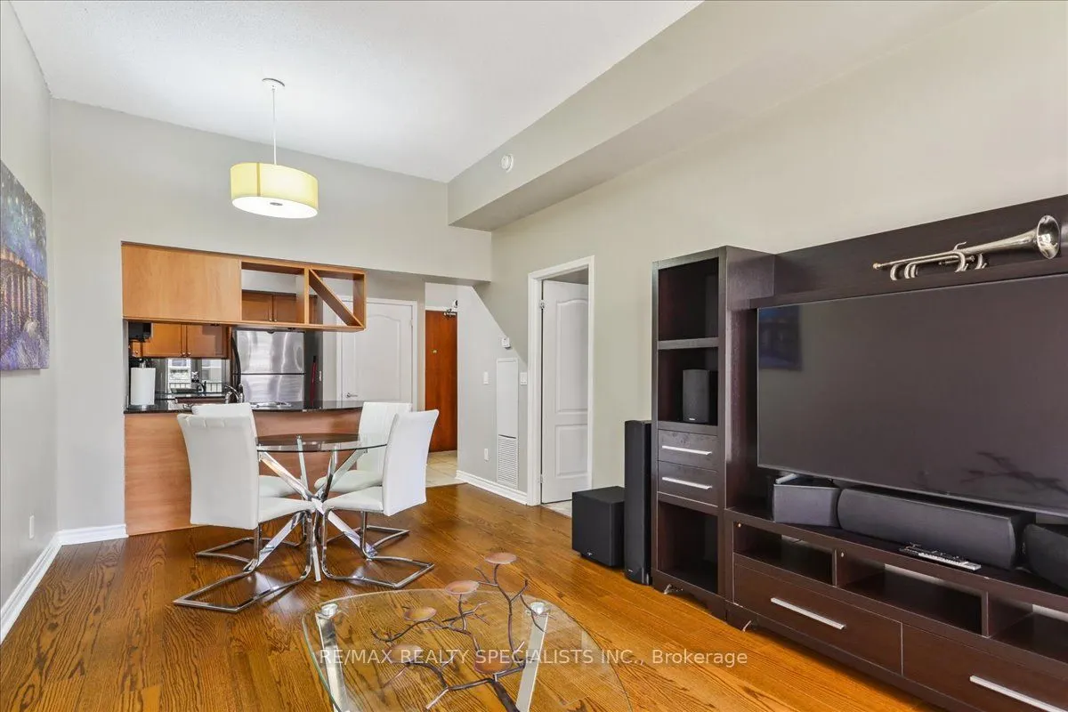 330 Princess Royal Drive, #319