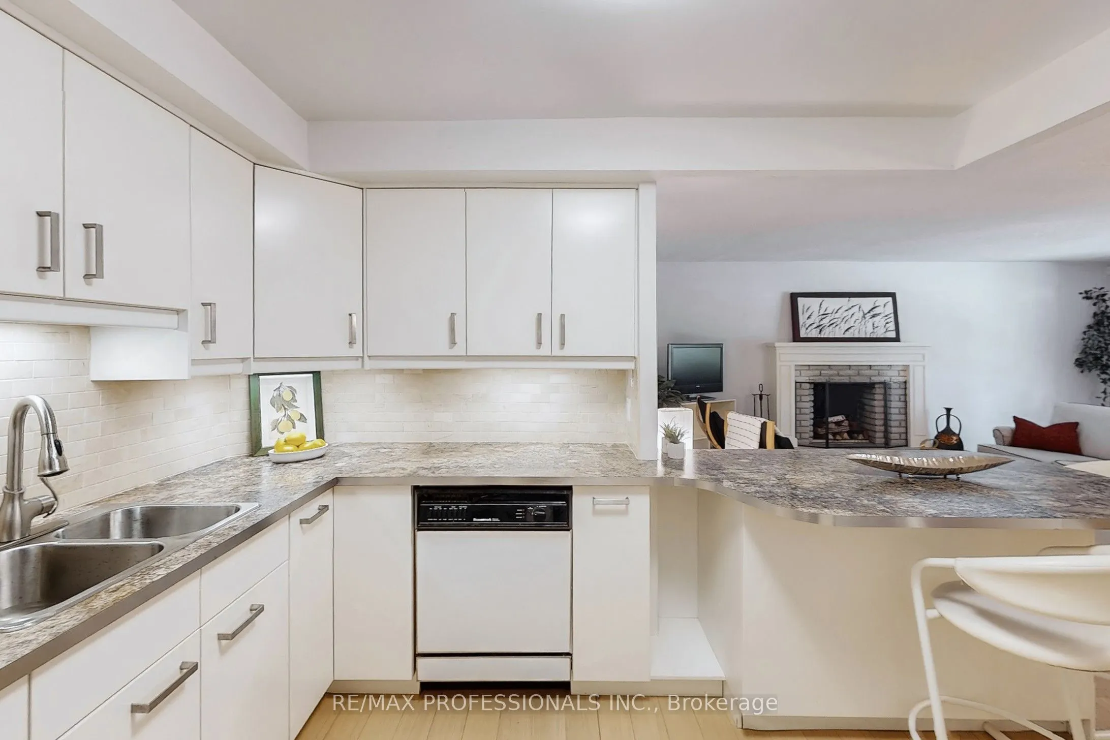 1330 Mississauga Valley Boulevard, #59