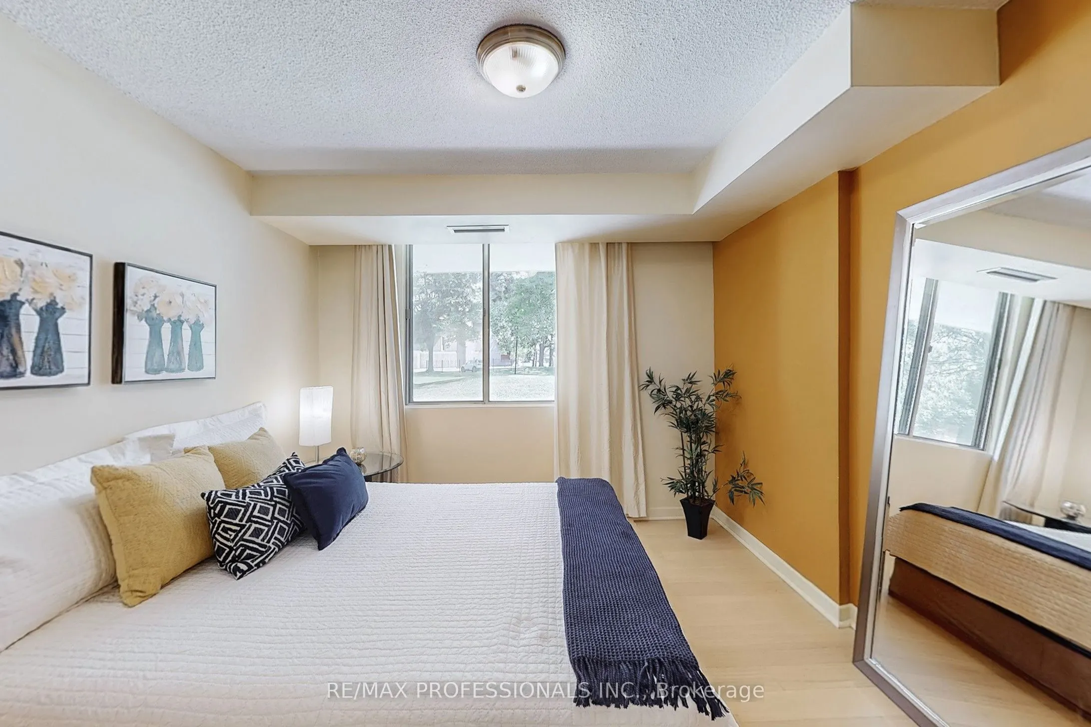 1330 Mississauga Valley Boulevard, #59
