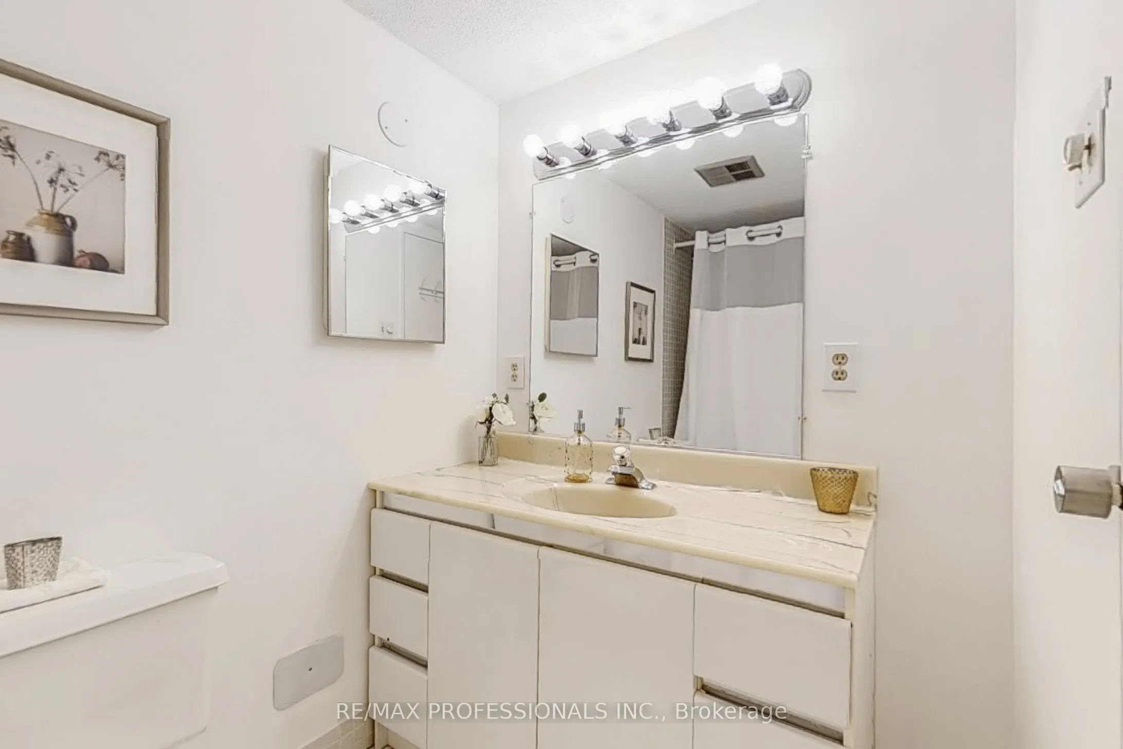 1330 Mississauga Valley Boulevard, #59
