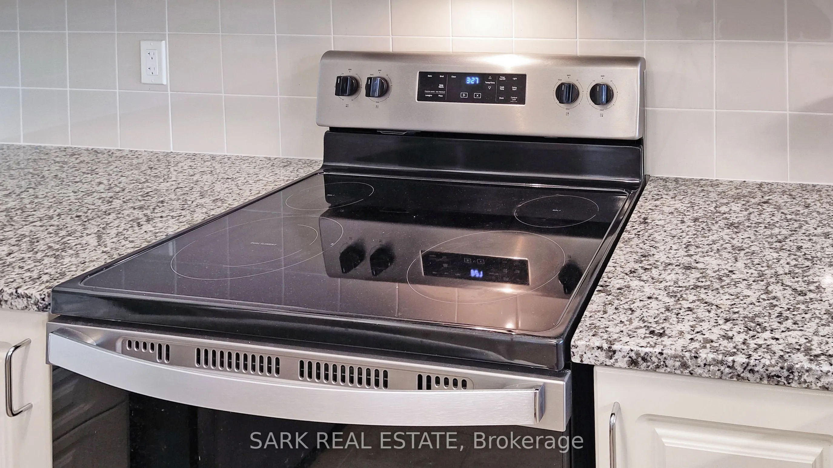 349 Rathburn Road W, #PH218