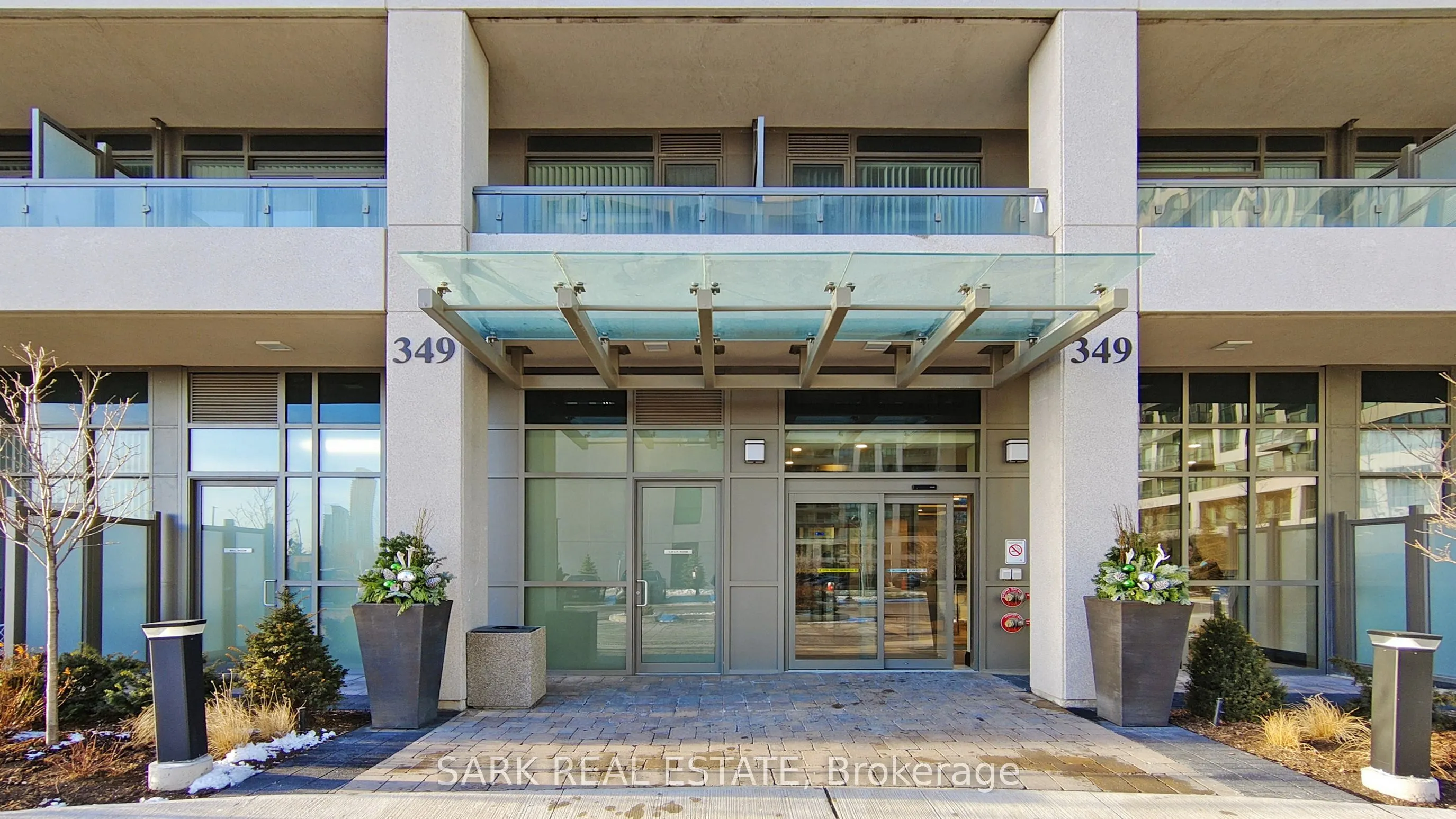 349 Rathburn Road W, #PH218