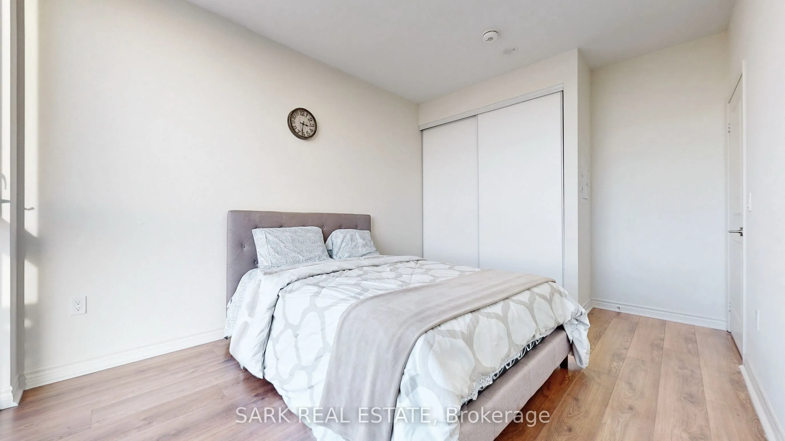 349 Rathburn Road W, #PH218