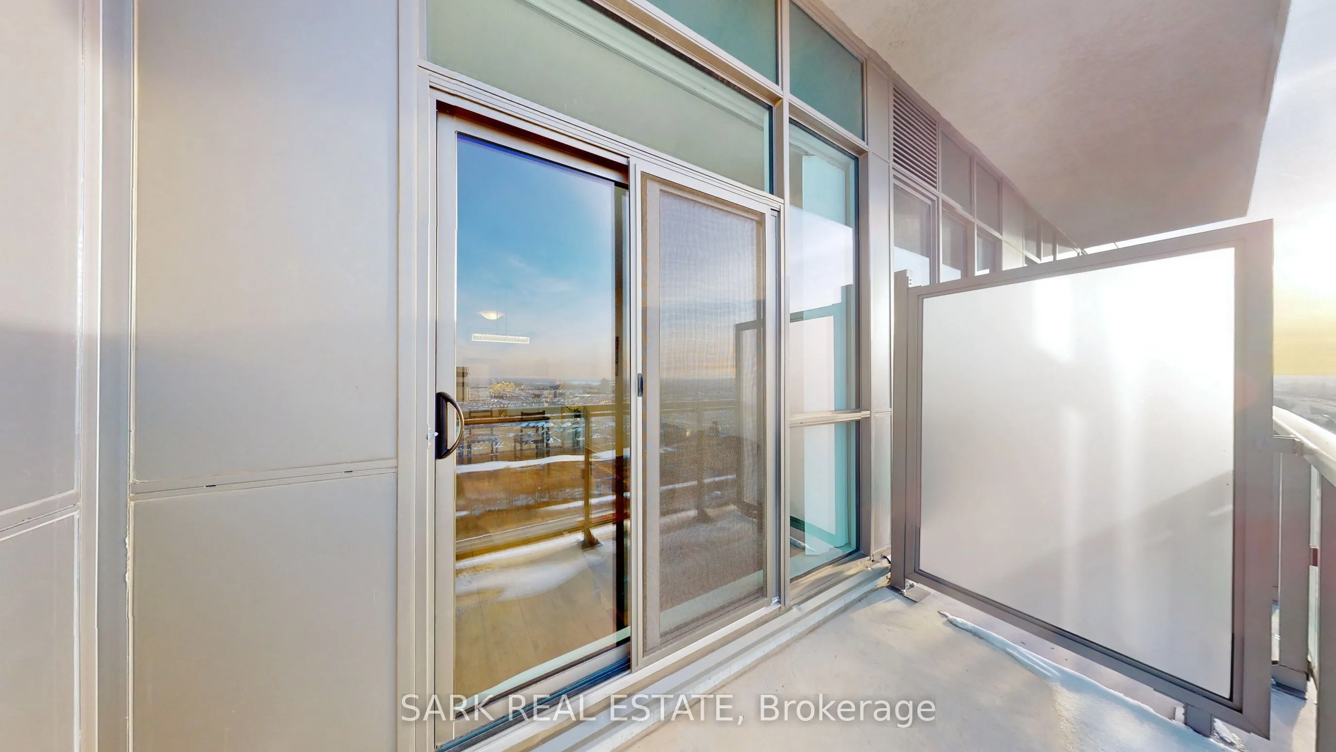 349 Rathburn Road W, #PH218
