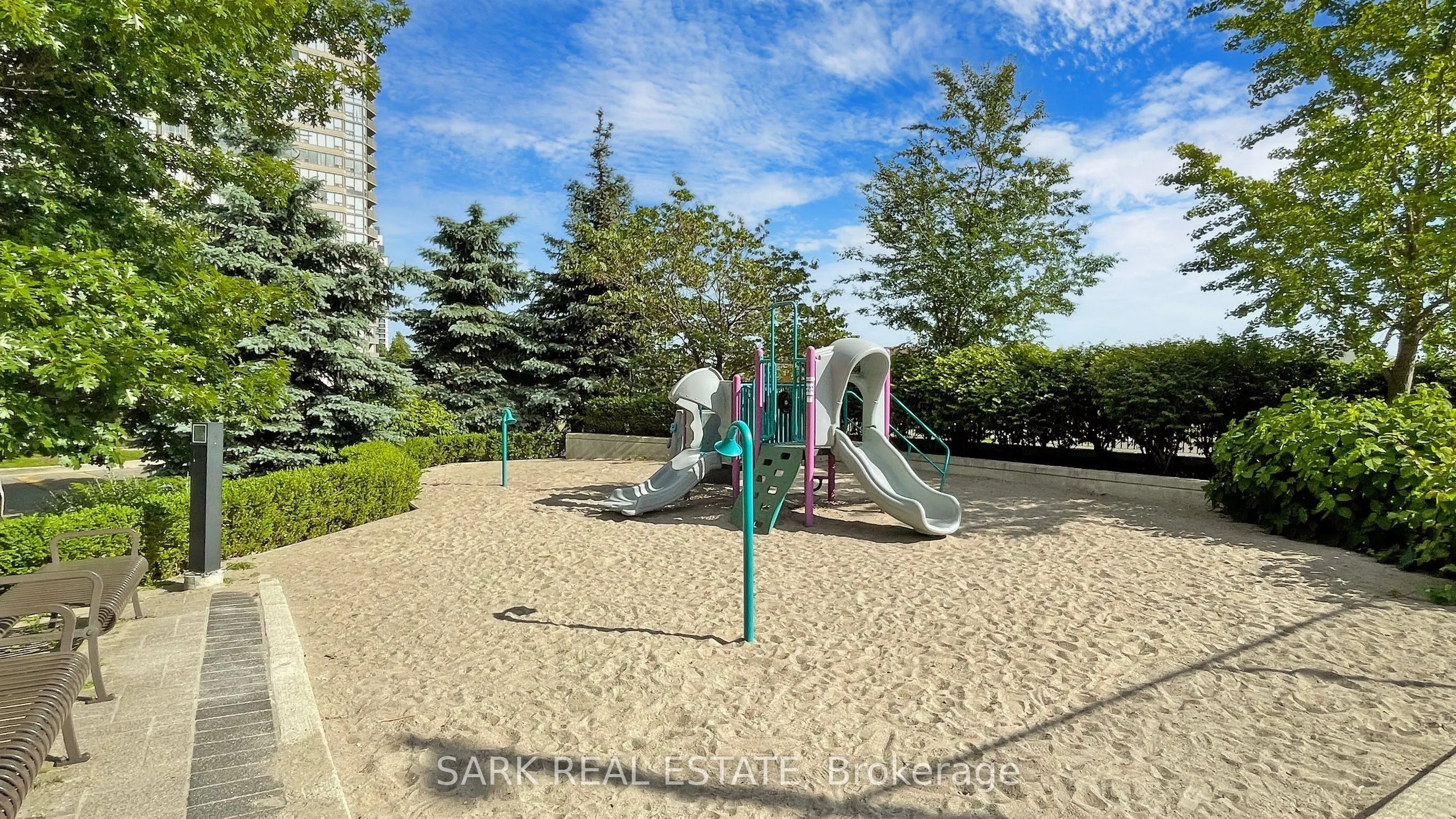 349 Rathburn Road W, #PH218