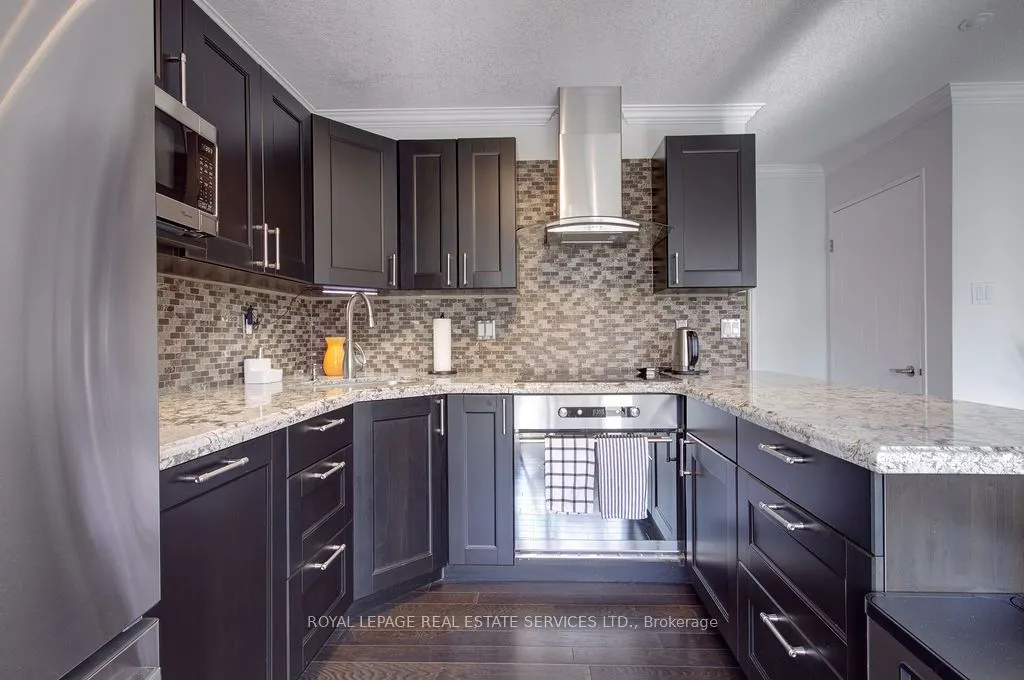1110 Walden Circle, #410