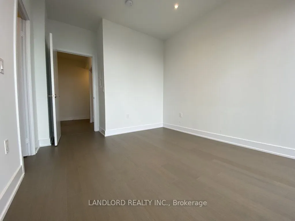 30 Shore Breeze Drive, #3221