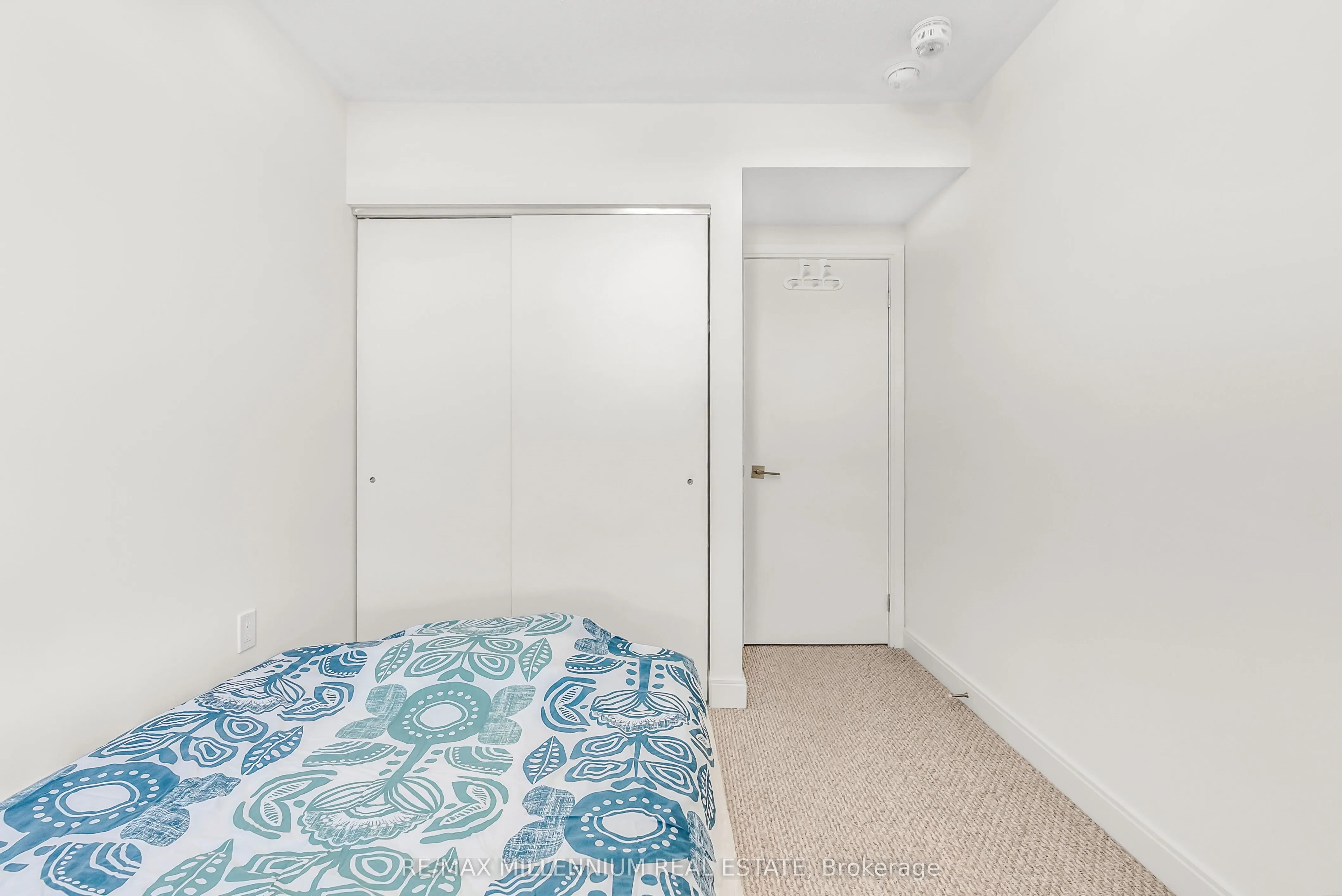 100 Dufay Road, #8