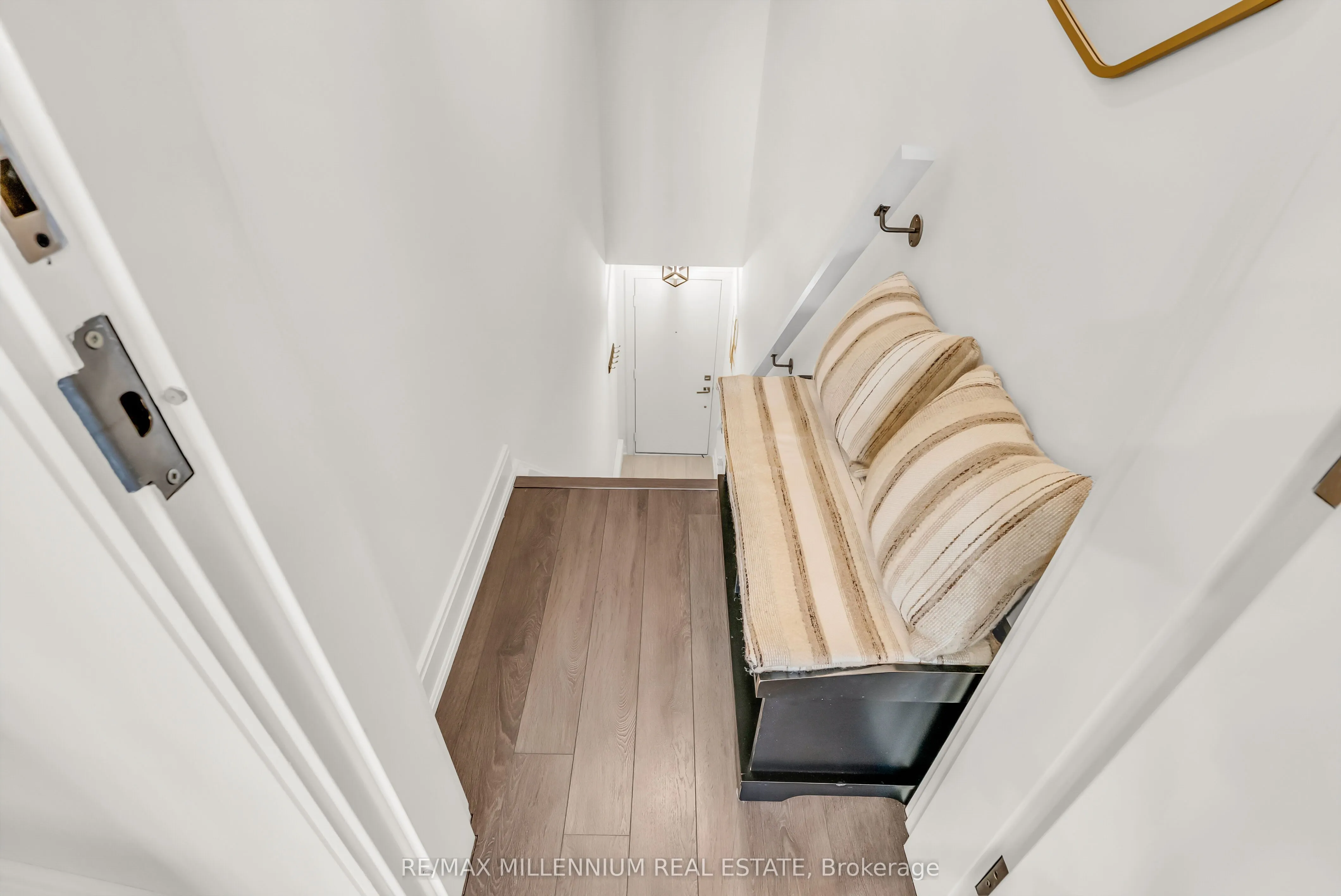 100 Dufay Road, #8