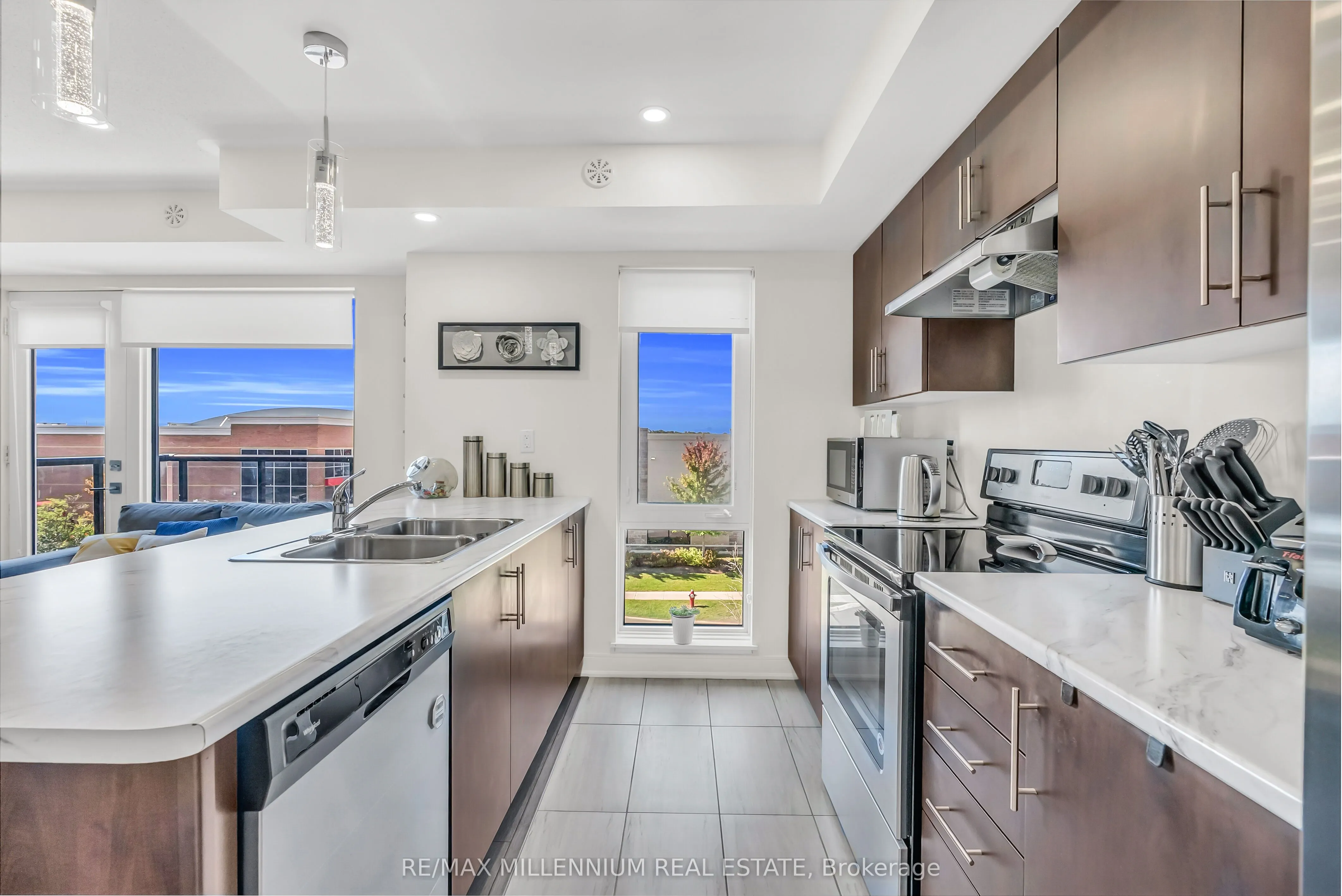100 Dufay Road, #8