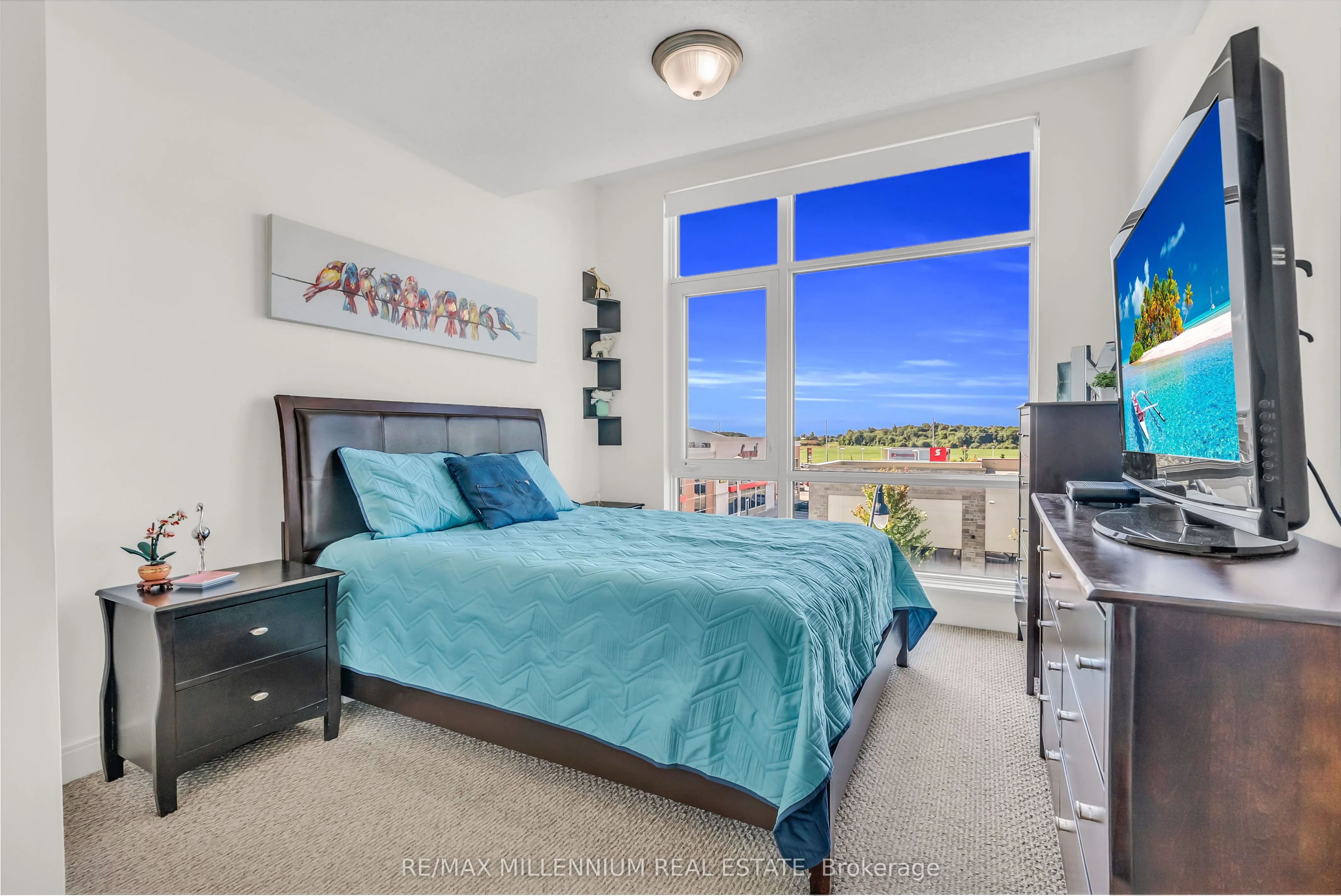 100 Dufay Road, #8