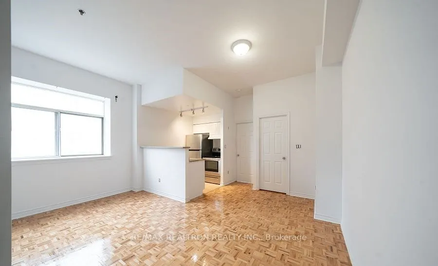 1407 Dupont Street, #209