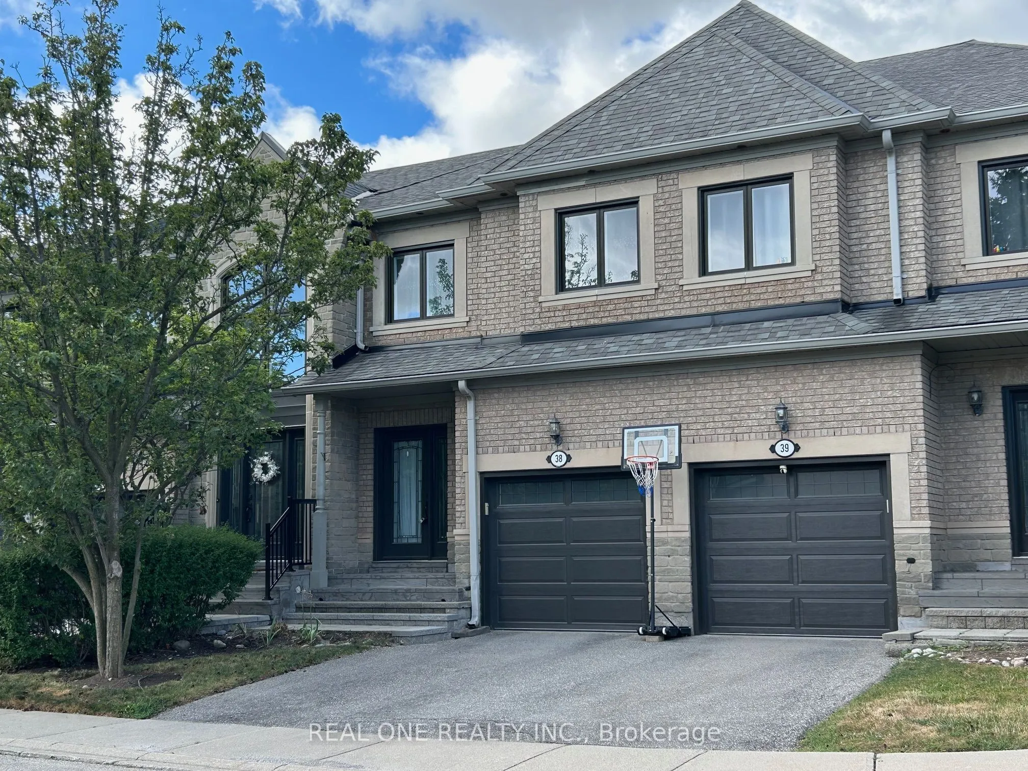 2250 Rockingham Drive, #38
