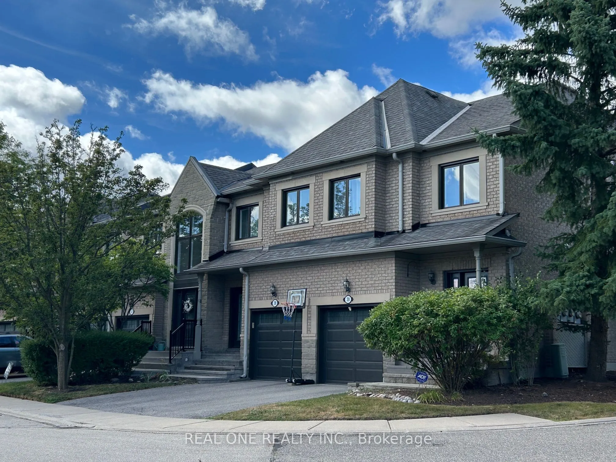 2250 Rockingham Drive, #38
