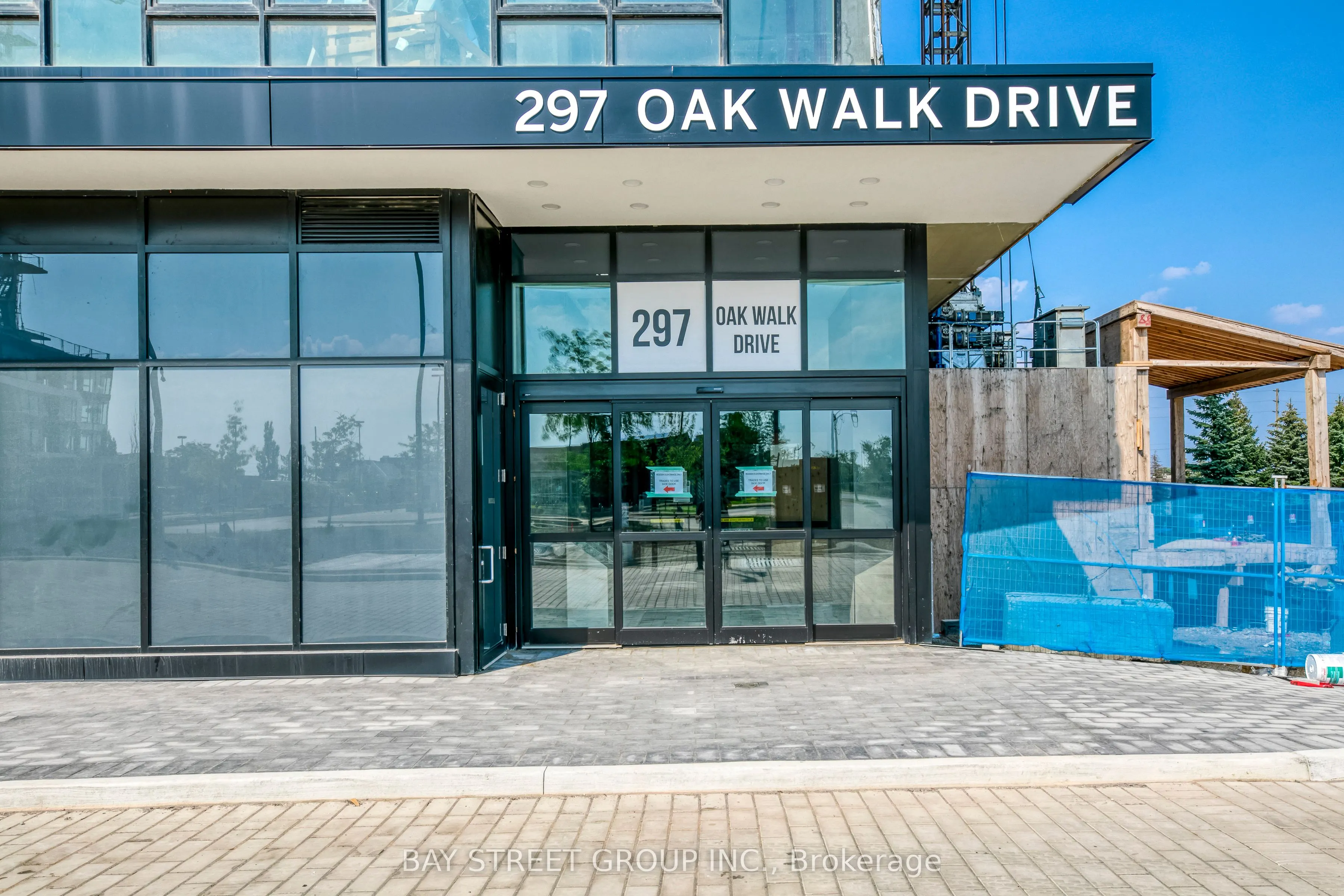 297 Oak Walk Drive, #1201