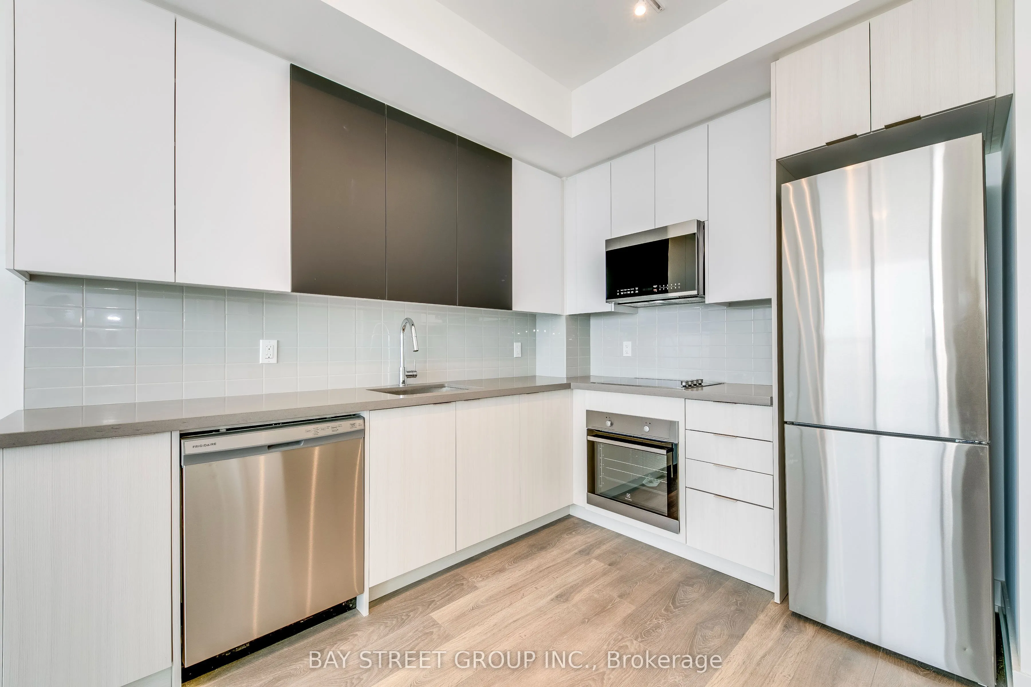 297 Oak Walk Drive, #1201
