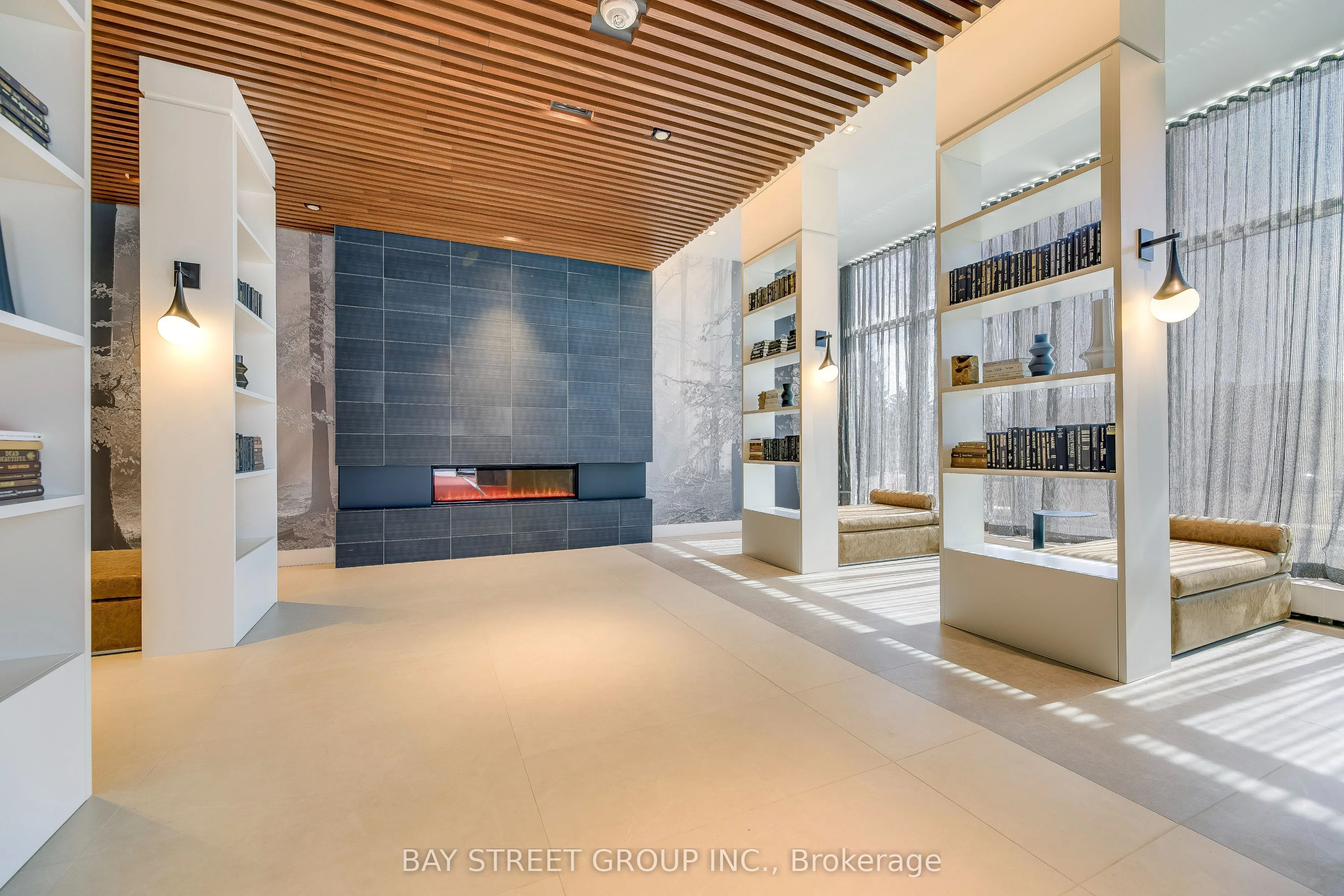 297 Oak Walk Drive, #1201