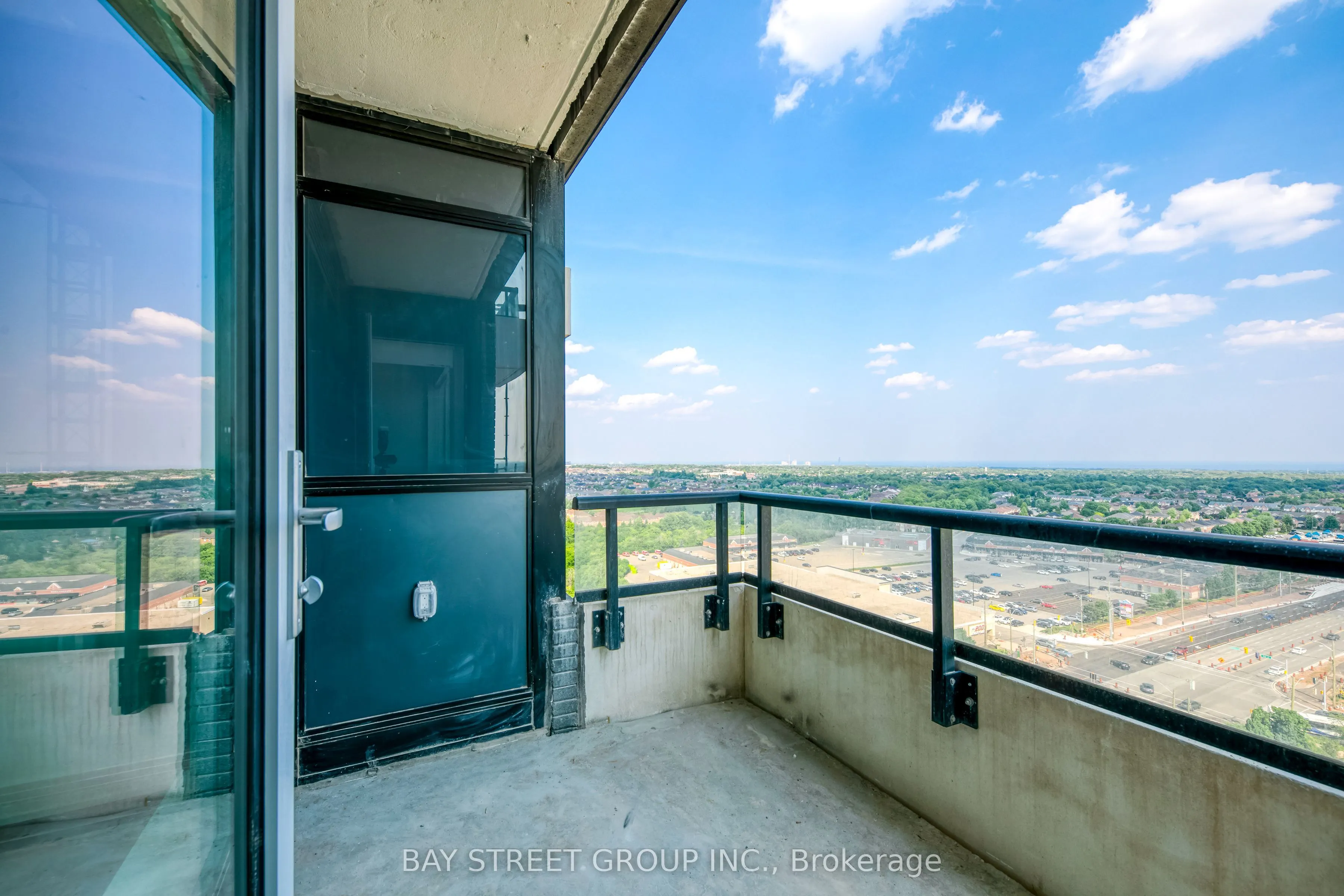 297 Oak Walk Drive, #1201